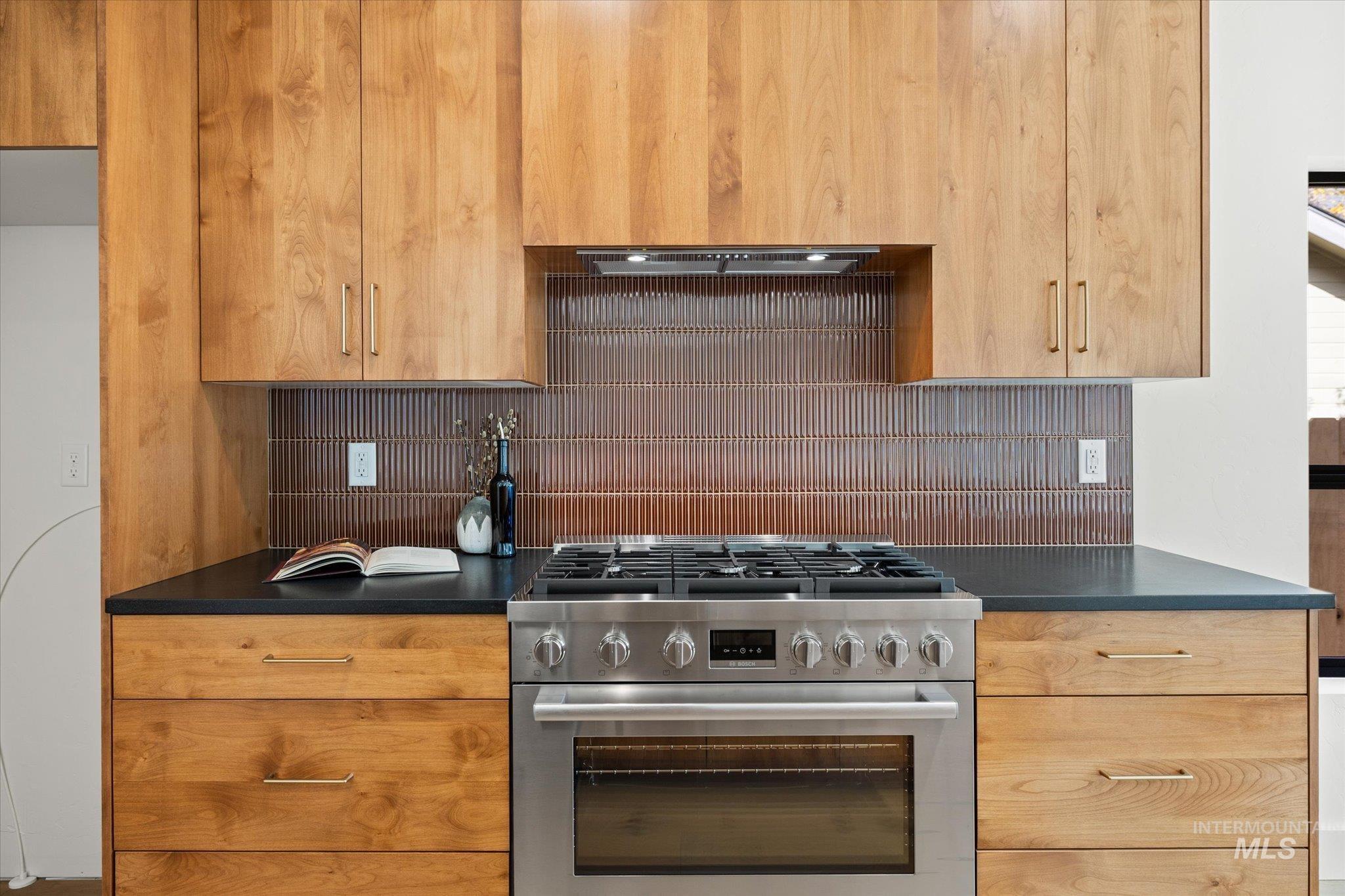 916 S Roosevelt St Property Photo 14