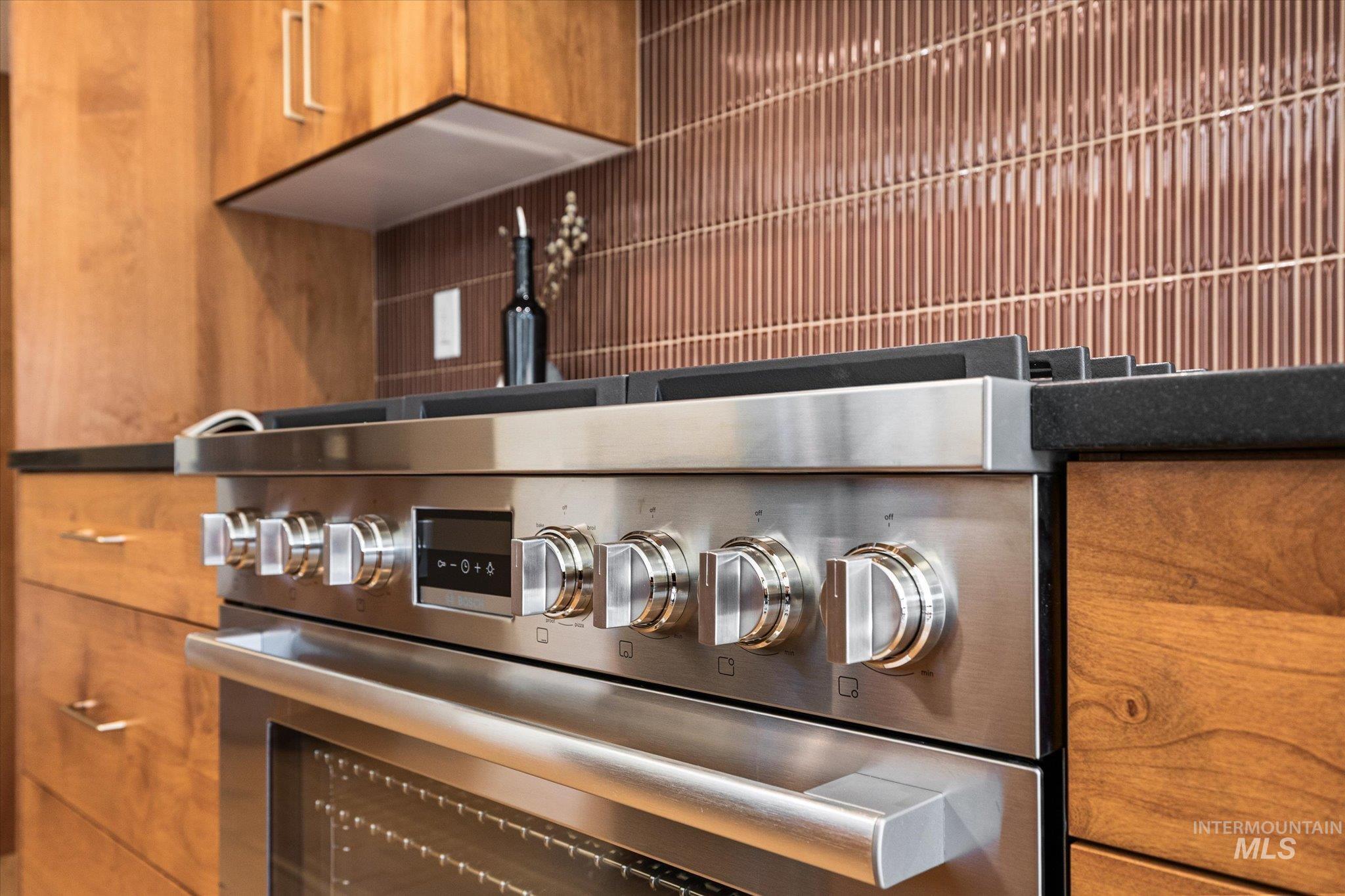 916 S Roosevelt St Property Photo 15