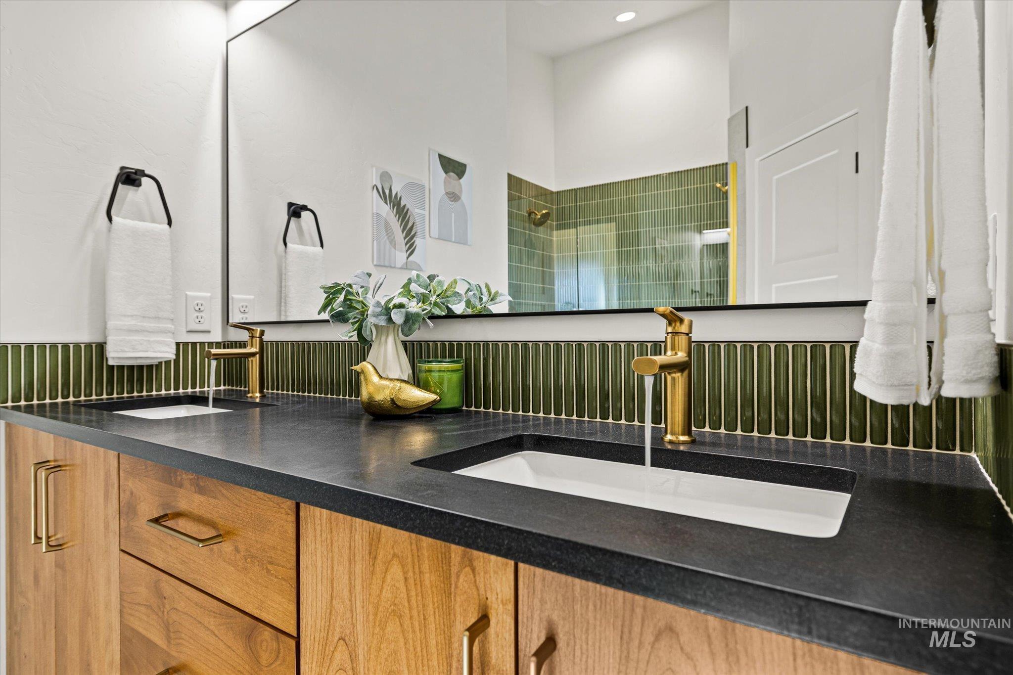 916 S Roosevelt St Property Photo 33