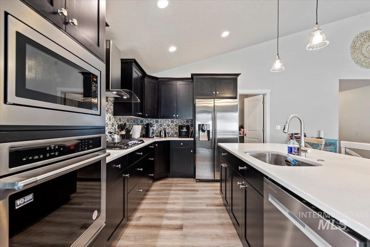 1211 Mahogany St Property Photo 10