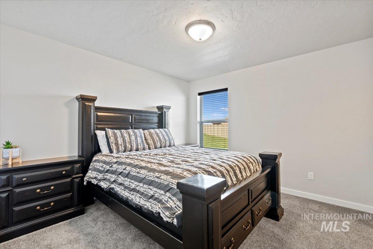 1211 Mahogany St Property Photo 18