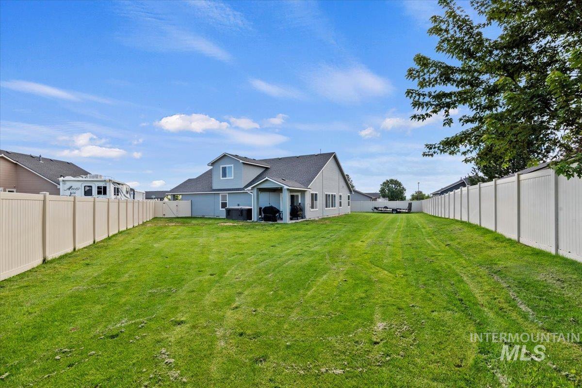 1211 Mahogany St Property Photo 27