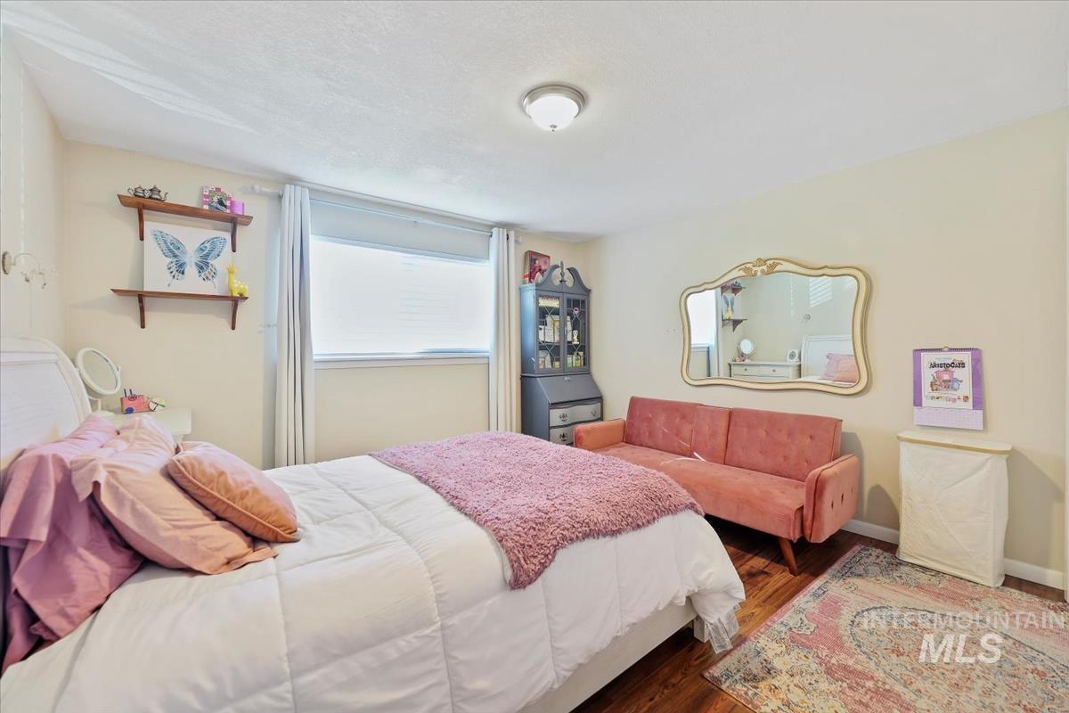 1424 W Kingswood Ave Property Photo 18