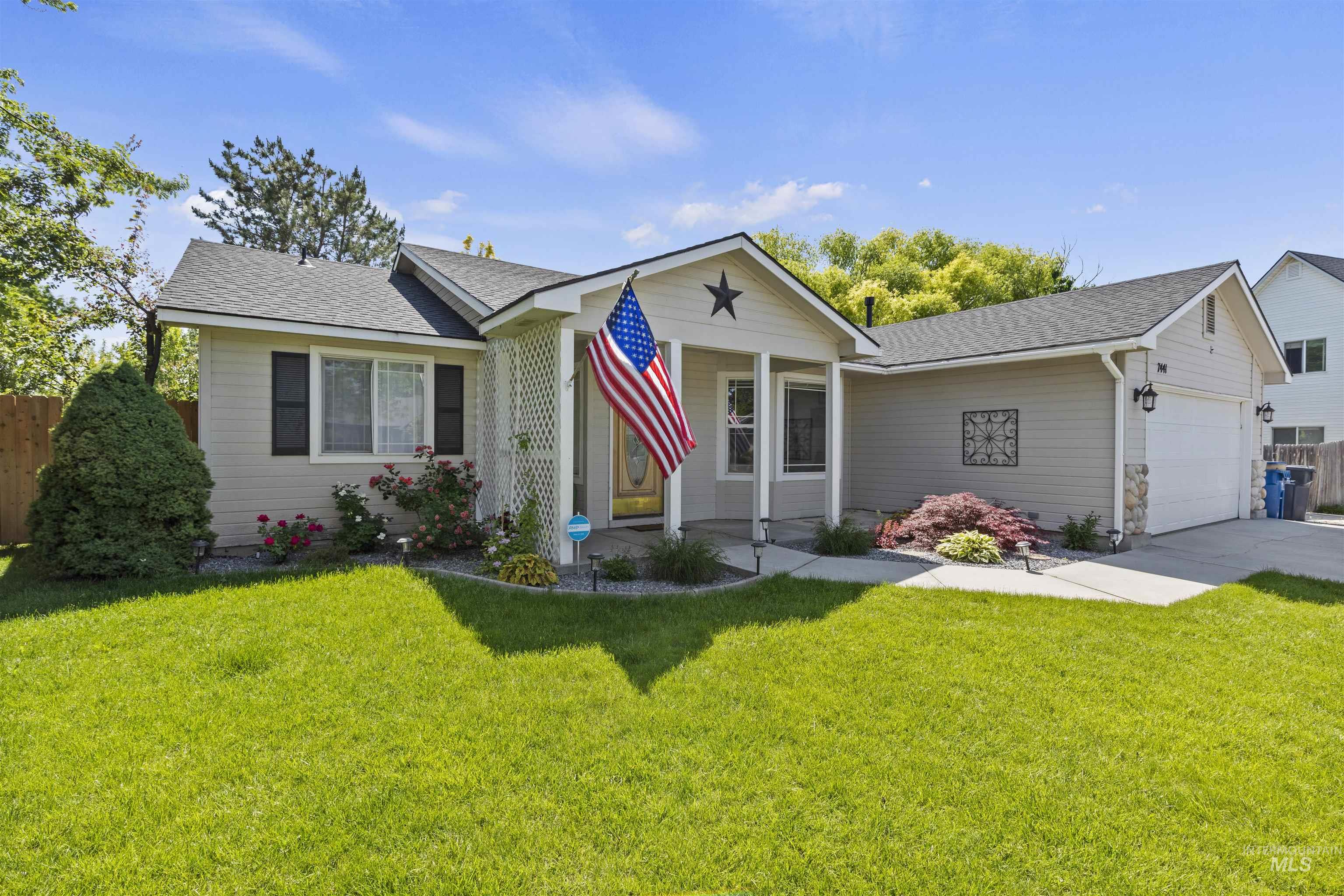 7441 Bay Meadows Dr. Property Photo 1