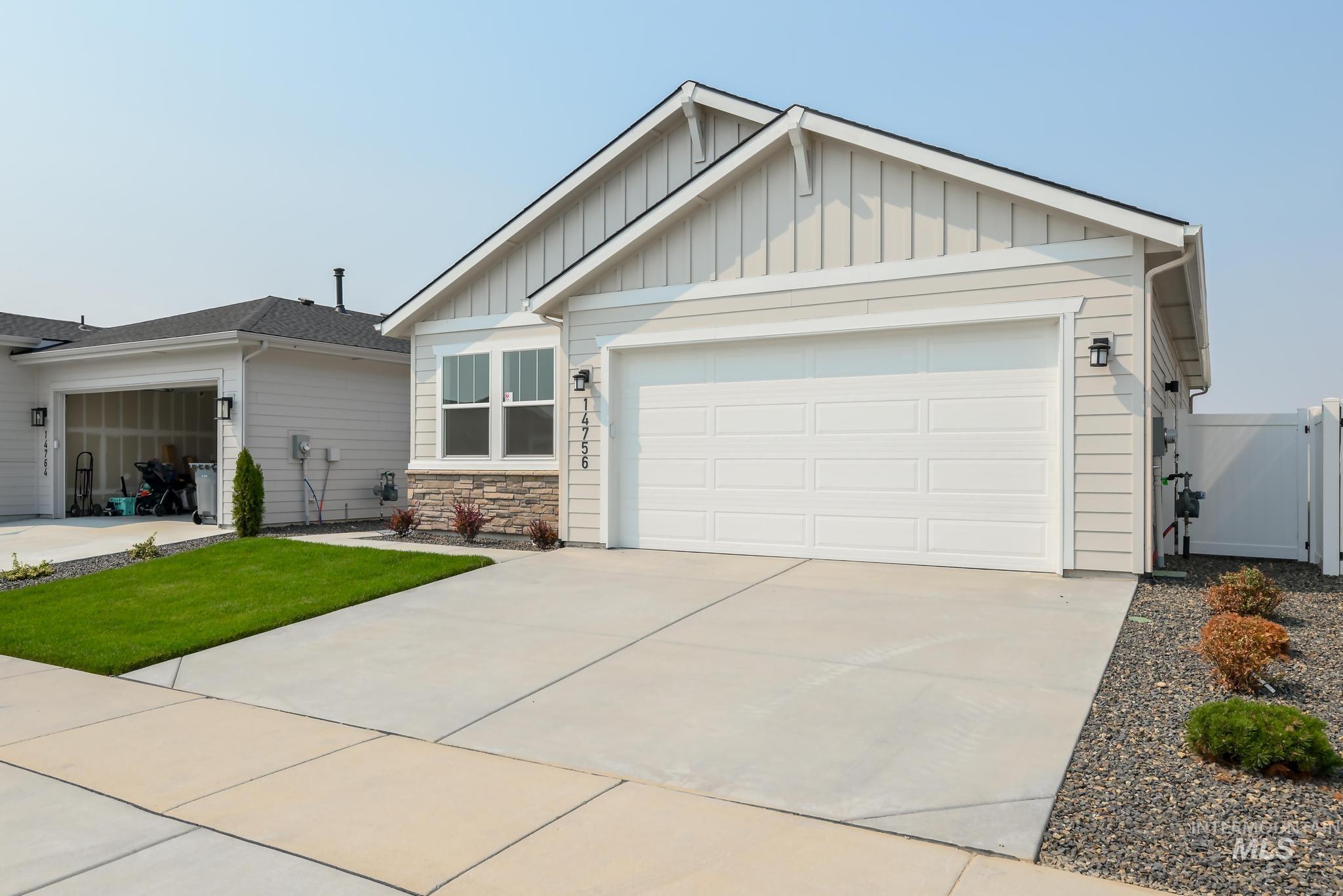 14756 Wing Spread Dr Property Photo 3