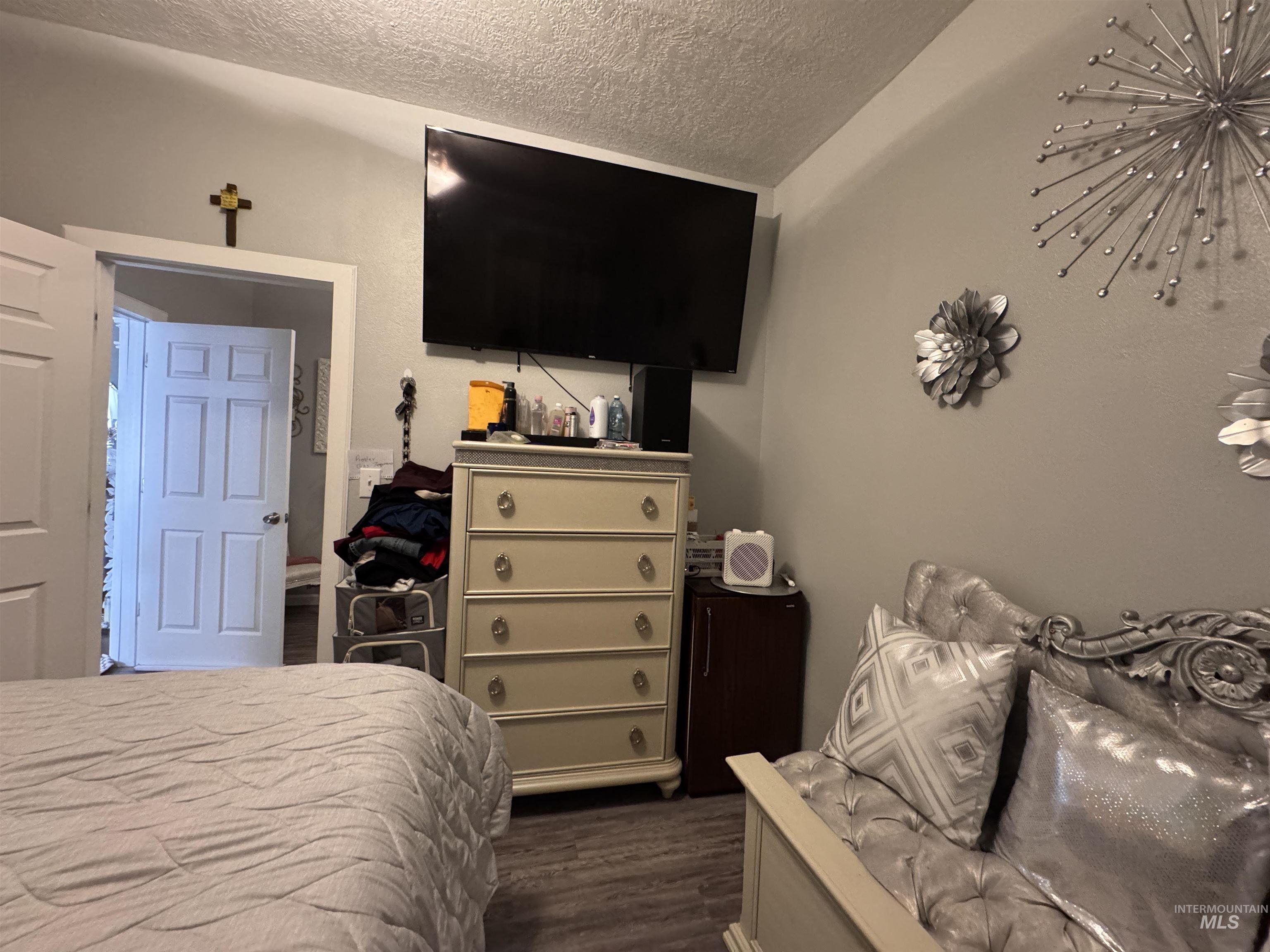 1221 Overland Avenue Property Photo 22