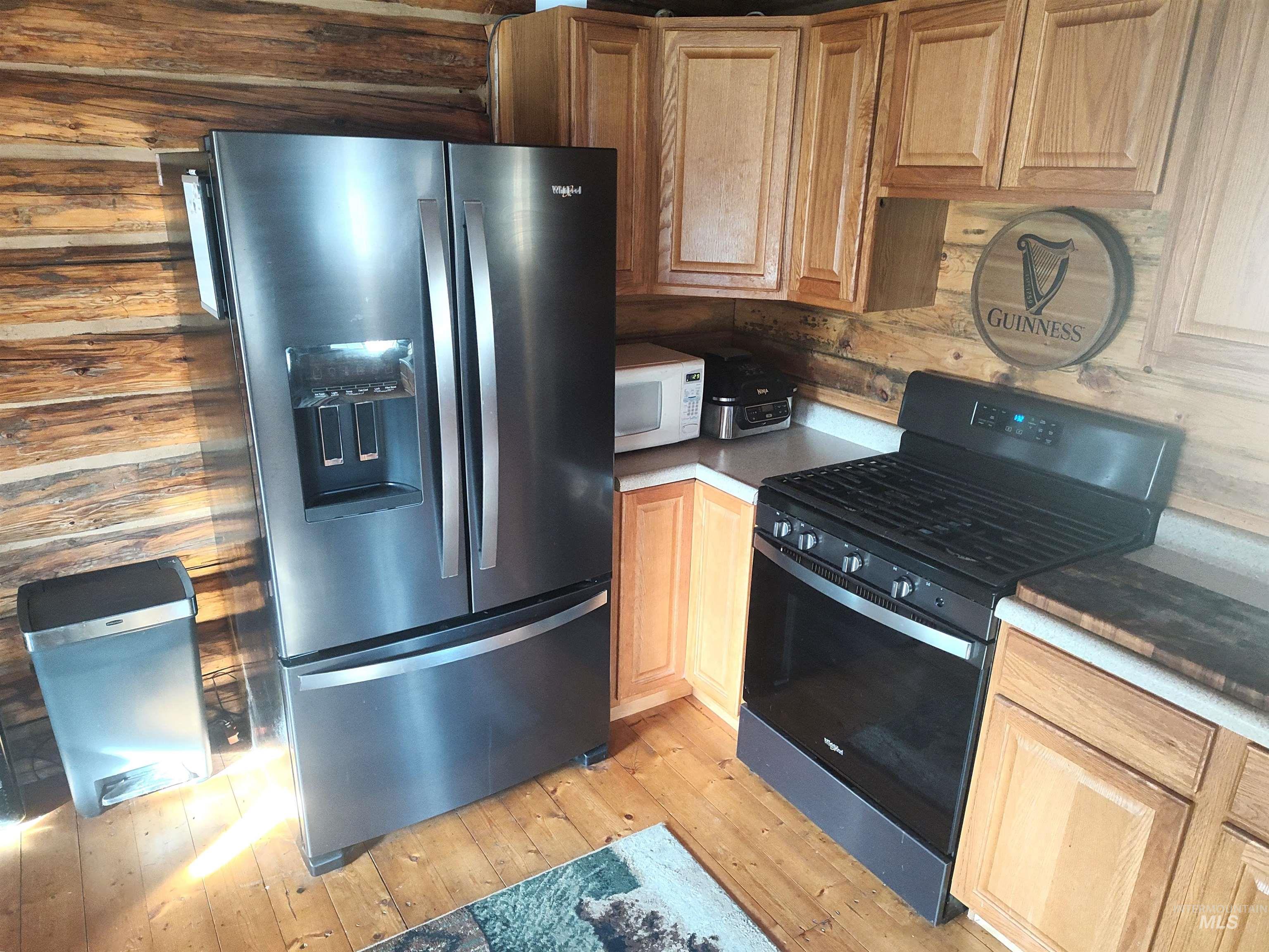 552 Rhett Creek Road Property Photo 4