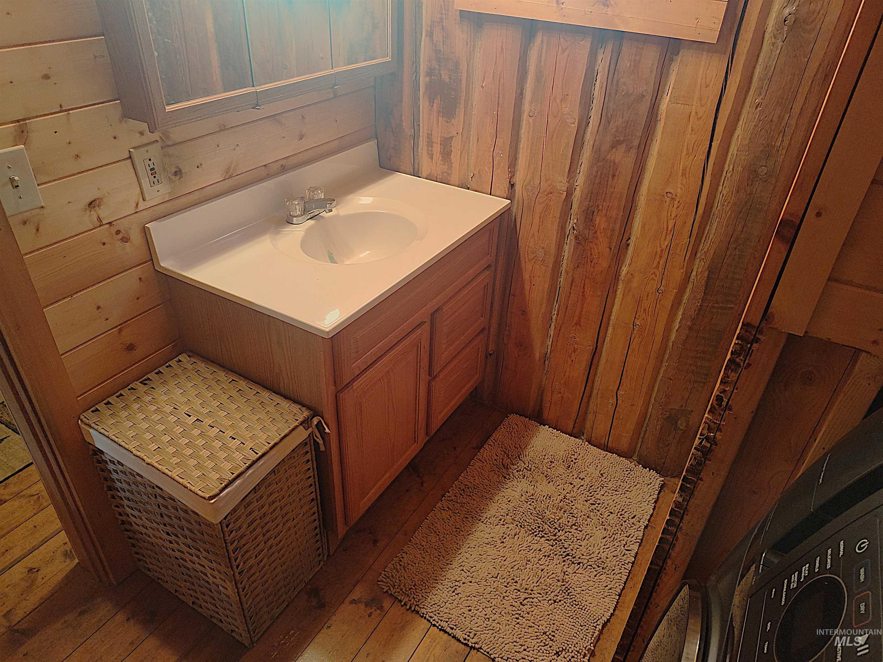 552 Rhett Creek Road Property Photo 8