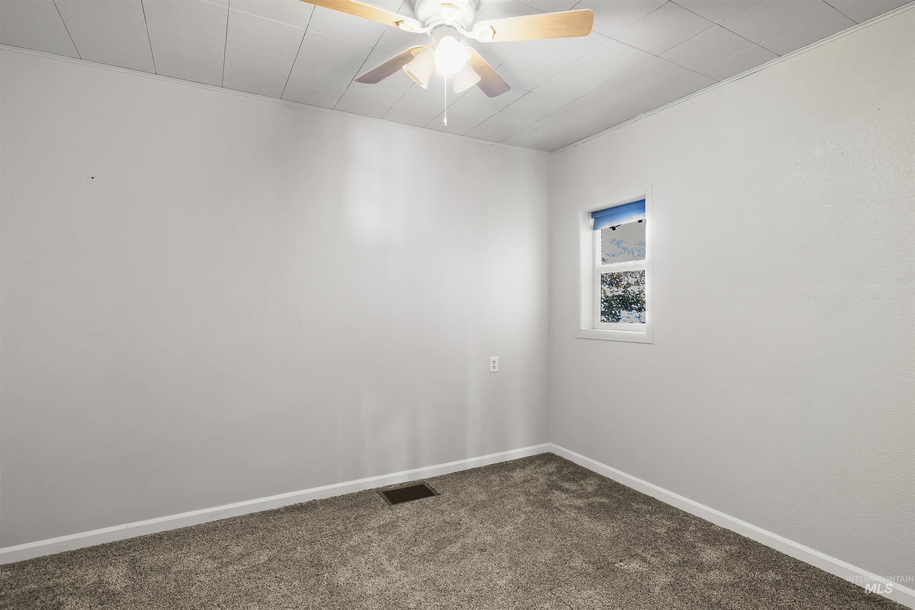 410 Junction Property Photo 20