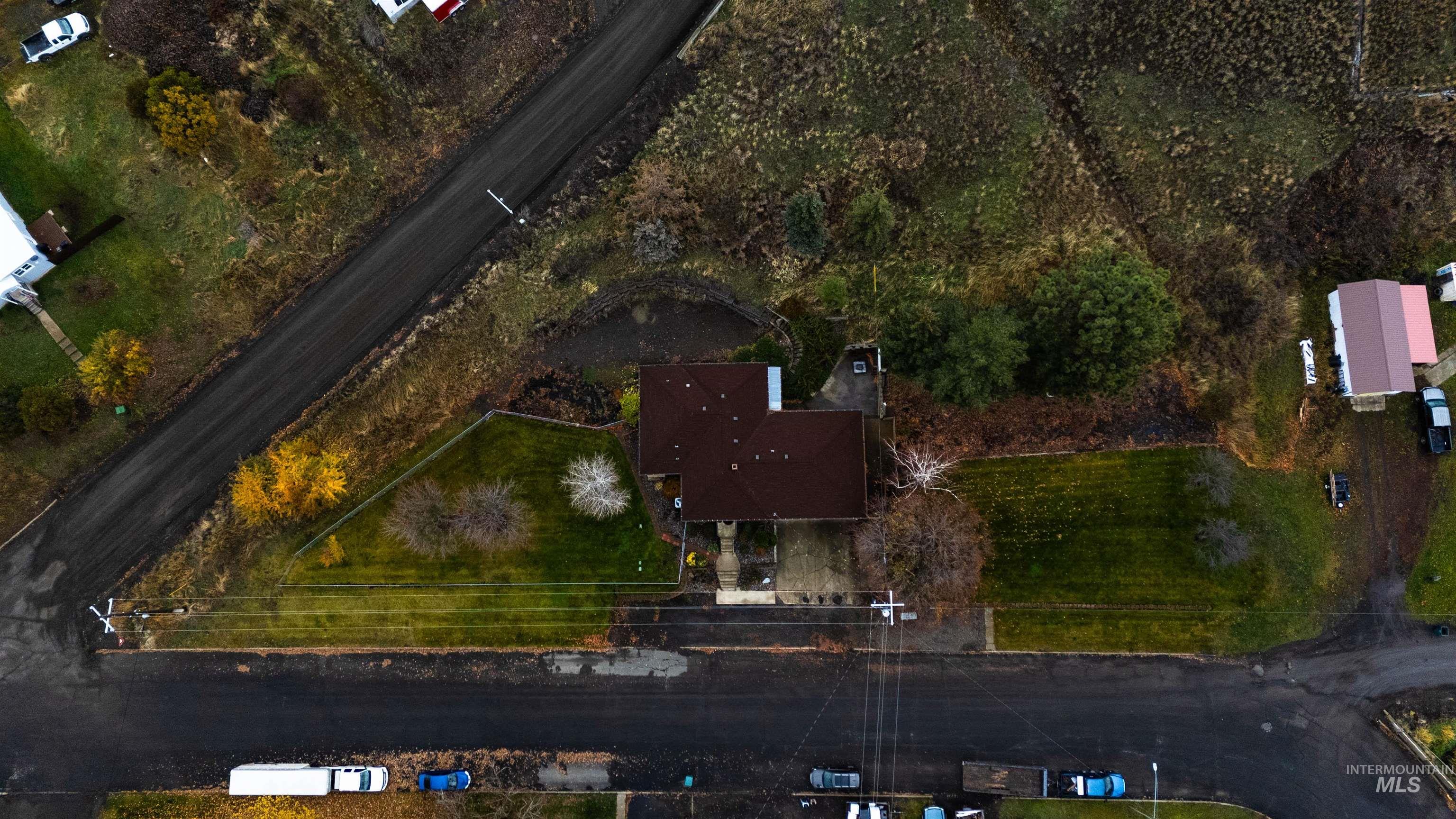 410 Junction Property Photo 40