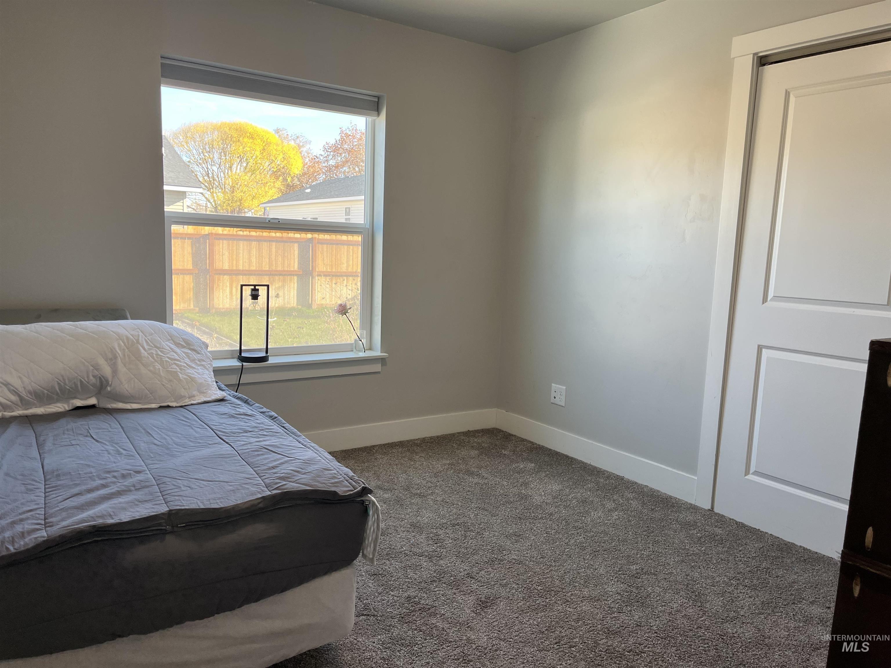 808 Adell Ave Property Photo 12