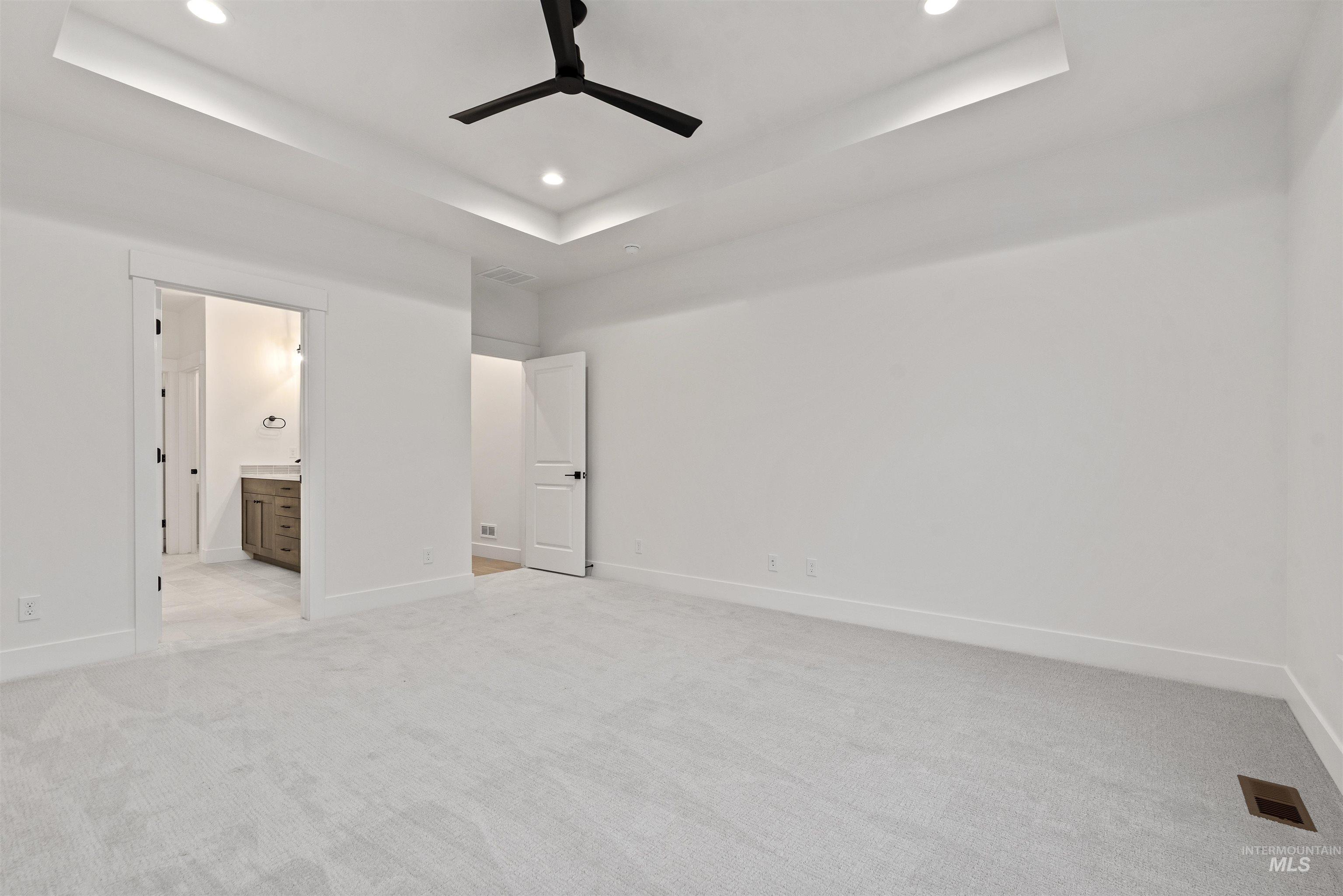 2129 E Blakehurst St Property Photo 16