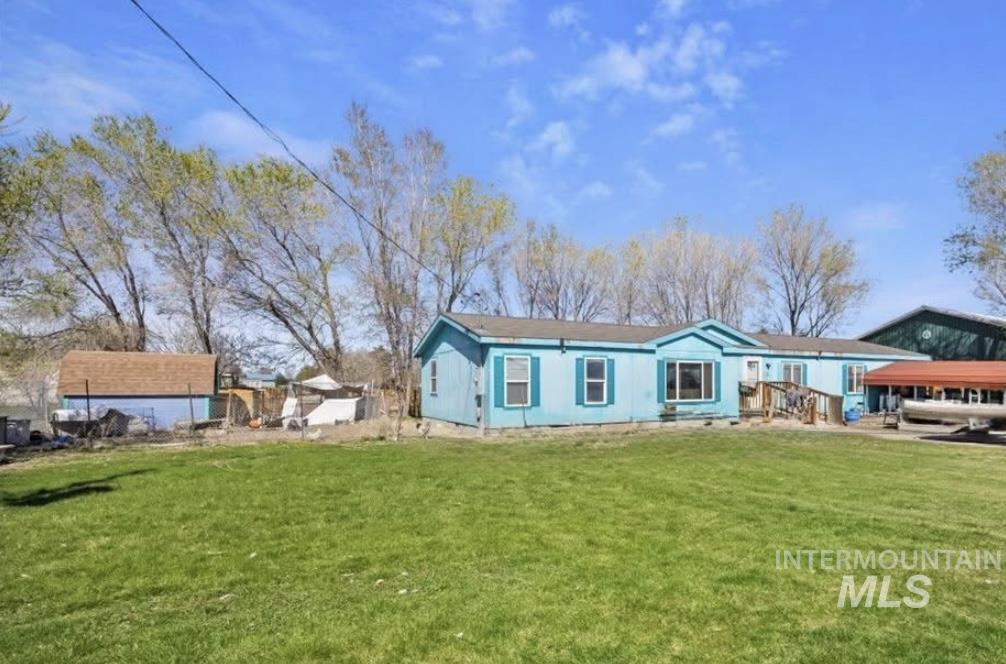 1516 N 2290 E Property Photo 1