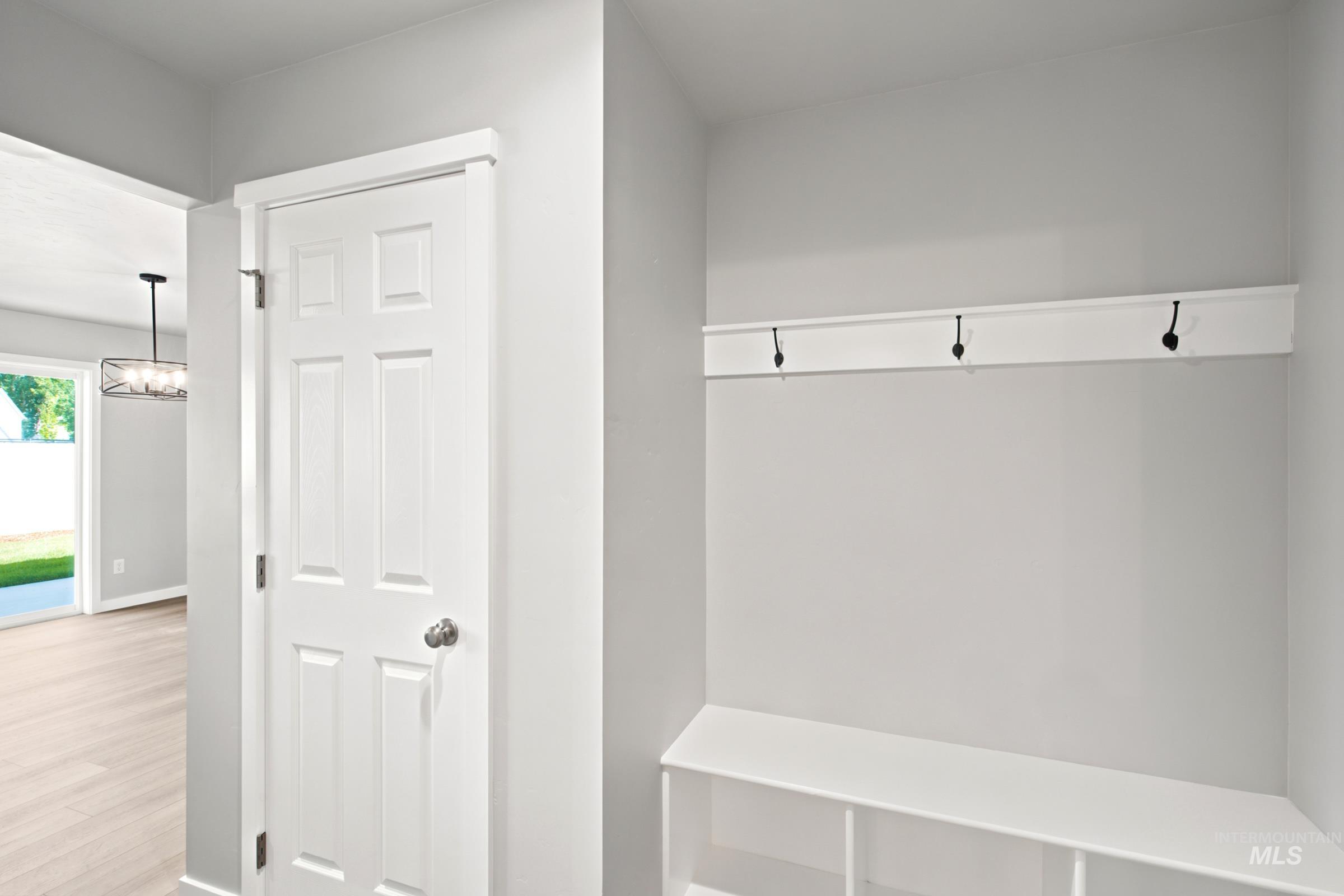 1101 Grass Pond Ave Property Photo 15