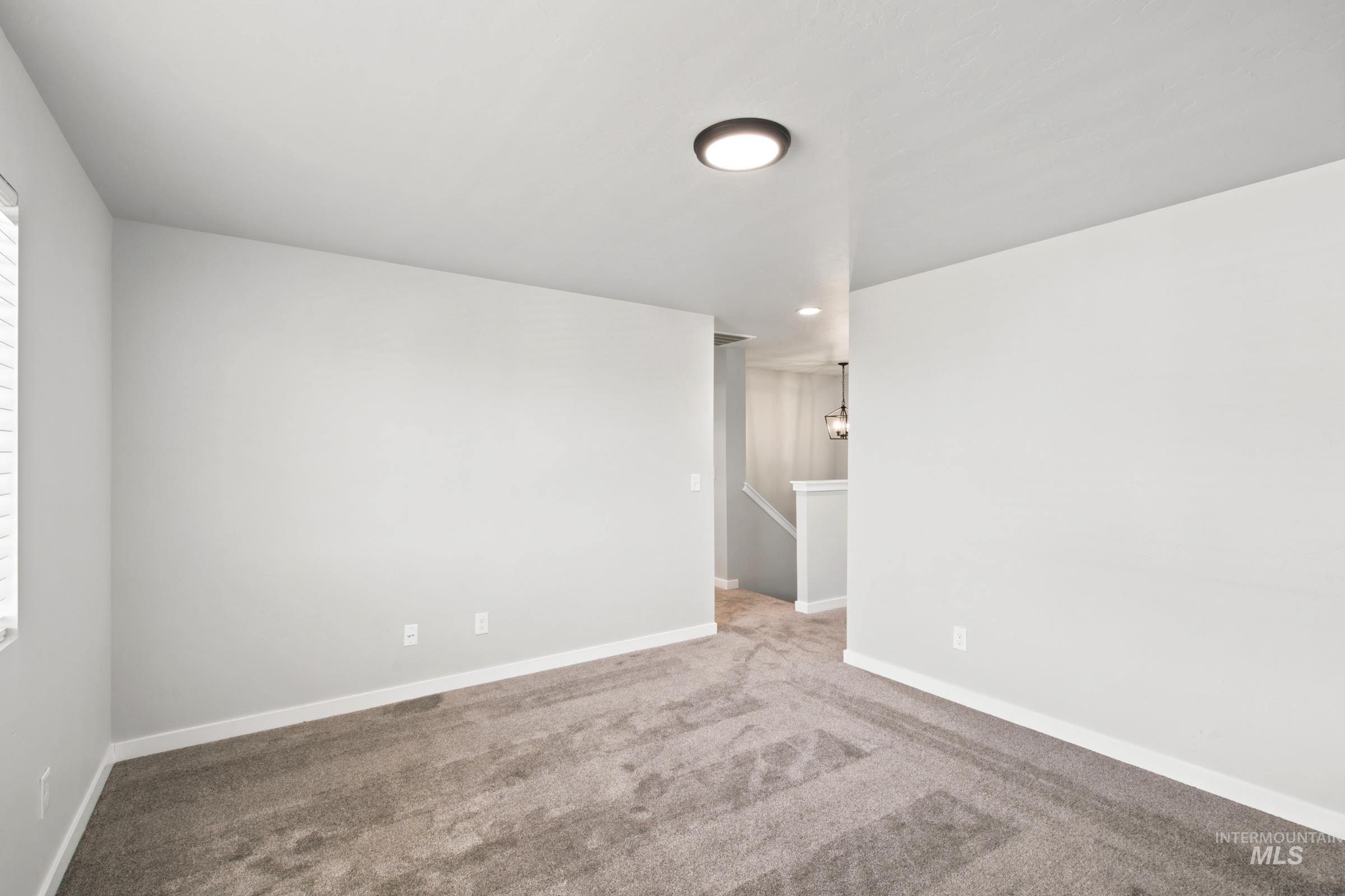 1101 Grass Pond Ave Property Photo 19