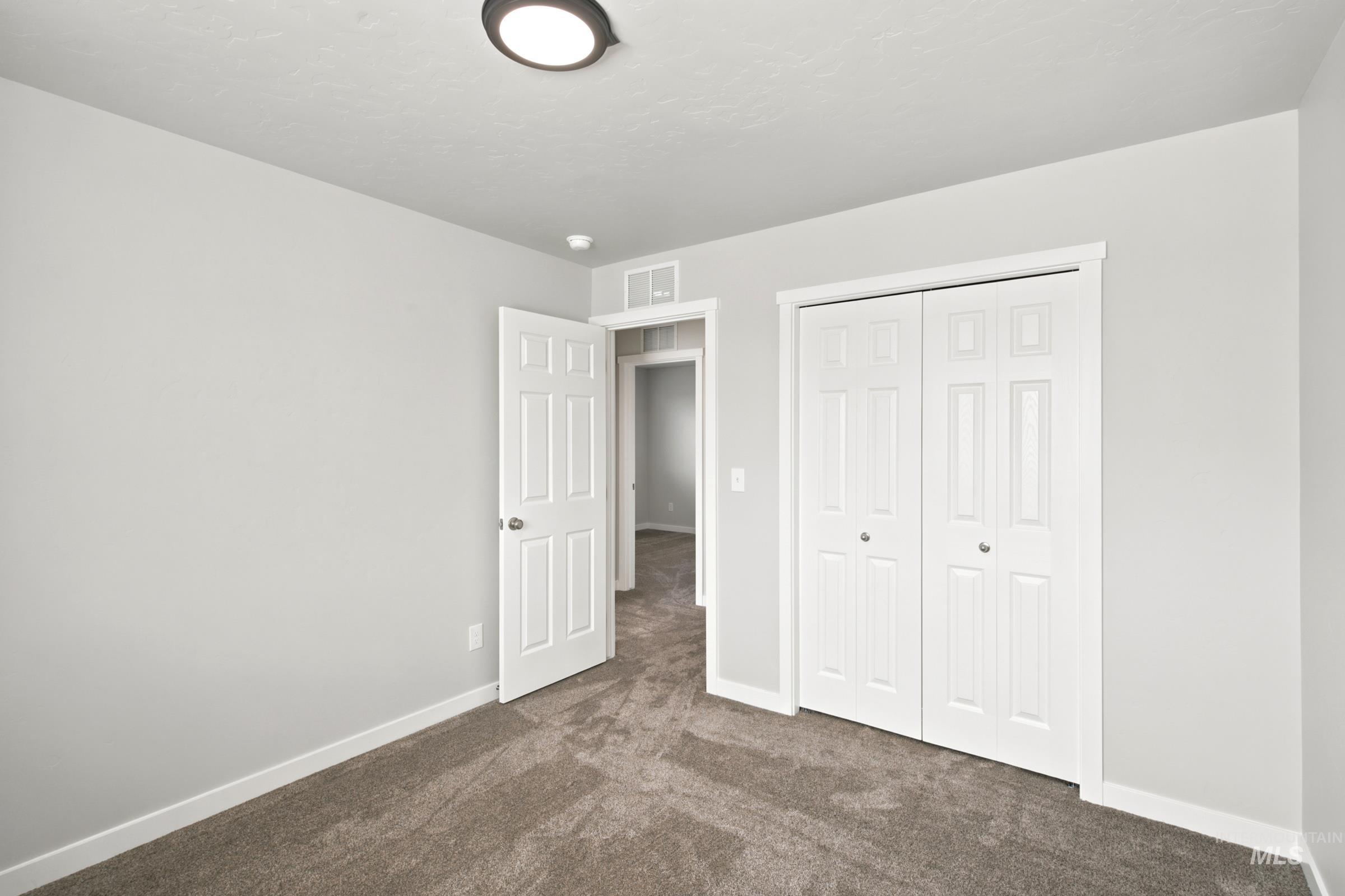 1101 Grass Pond Ave Property Photo 29