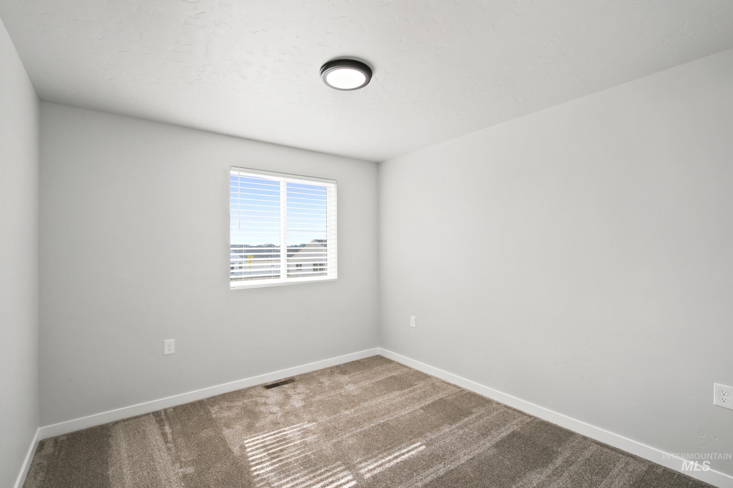 1101 Grass Pond Ave Property Photo 30