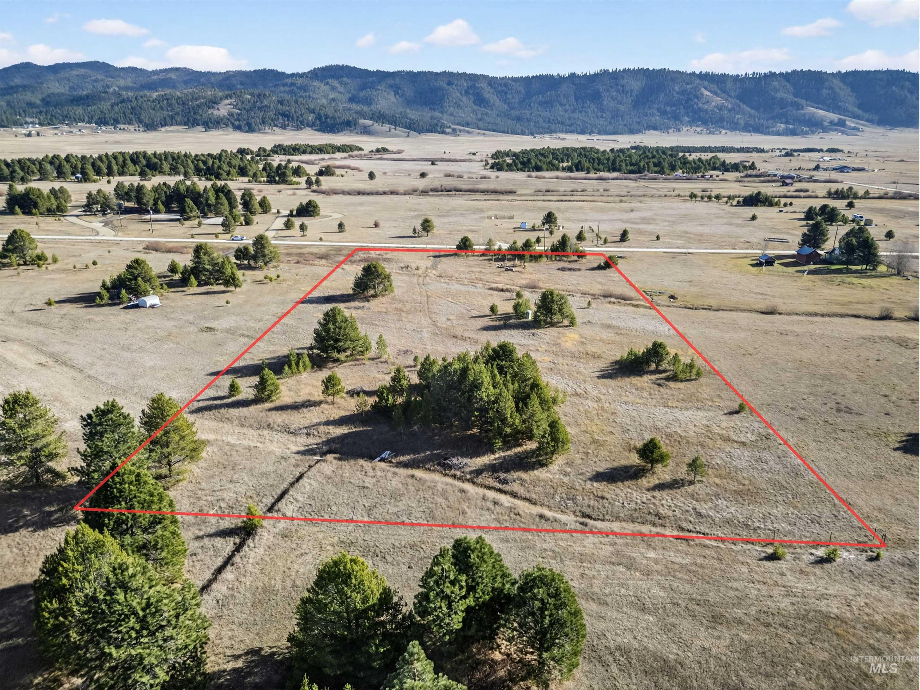 10201 Packsaddle Rd Property Photo 10