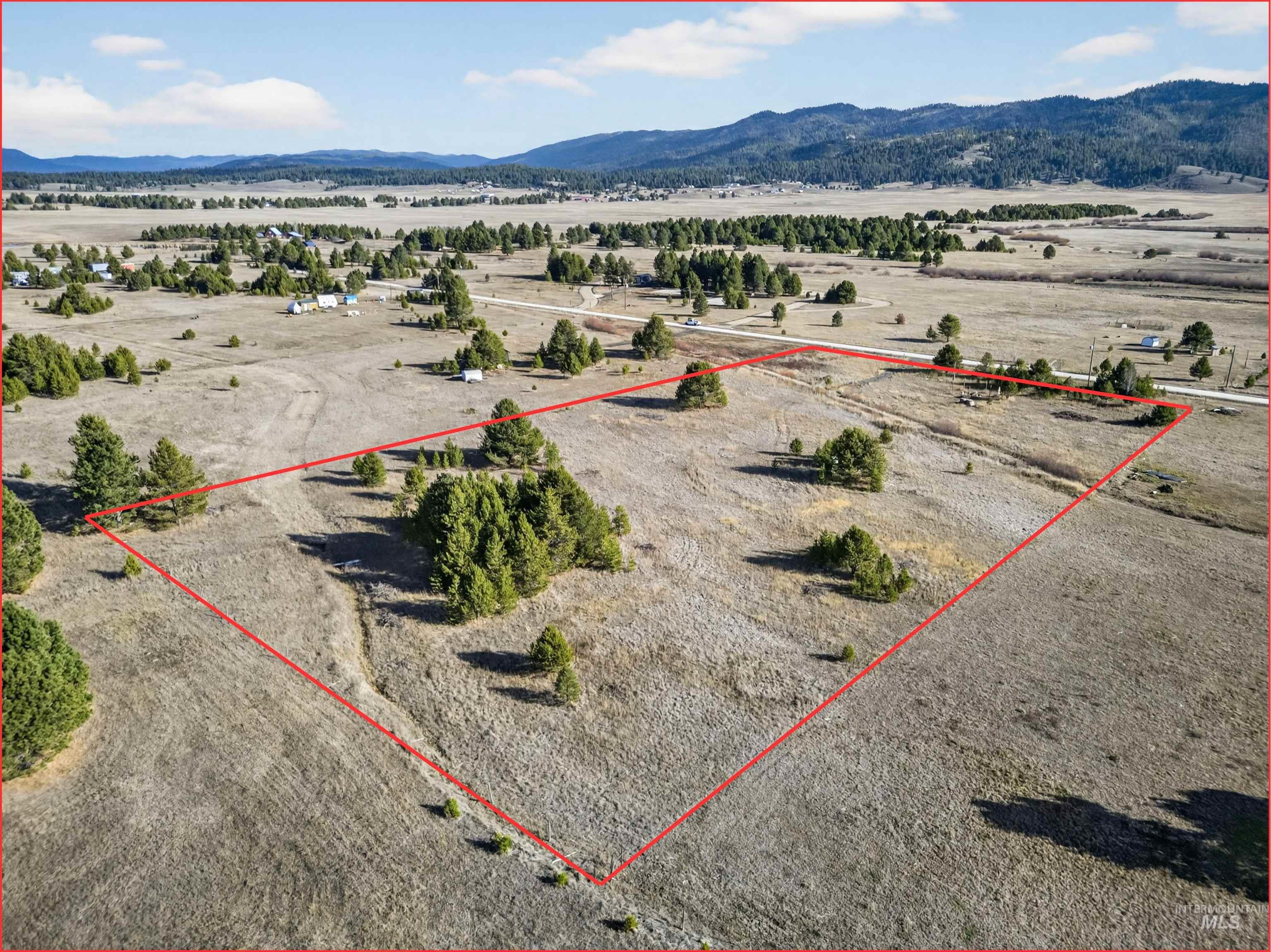 10201 Packsaddle Rd Property Photo 11