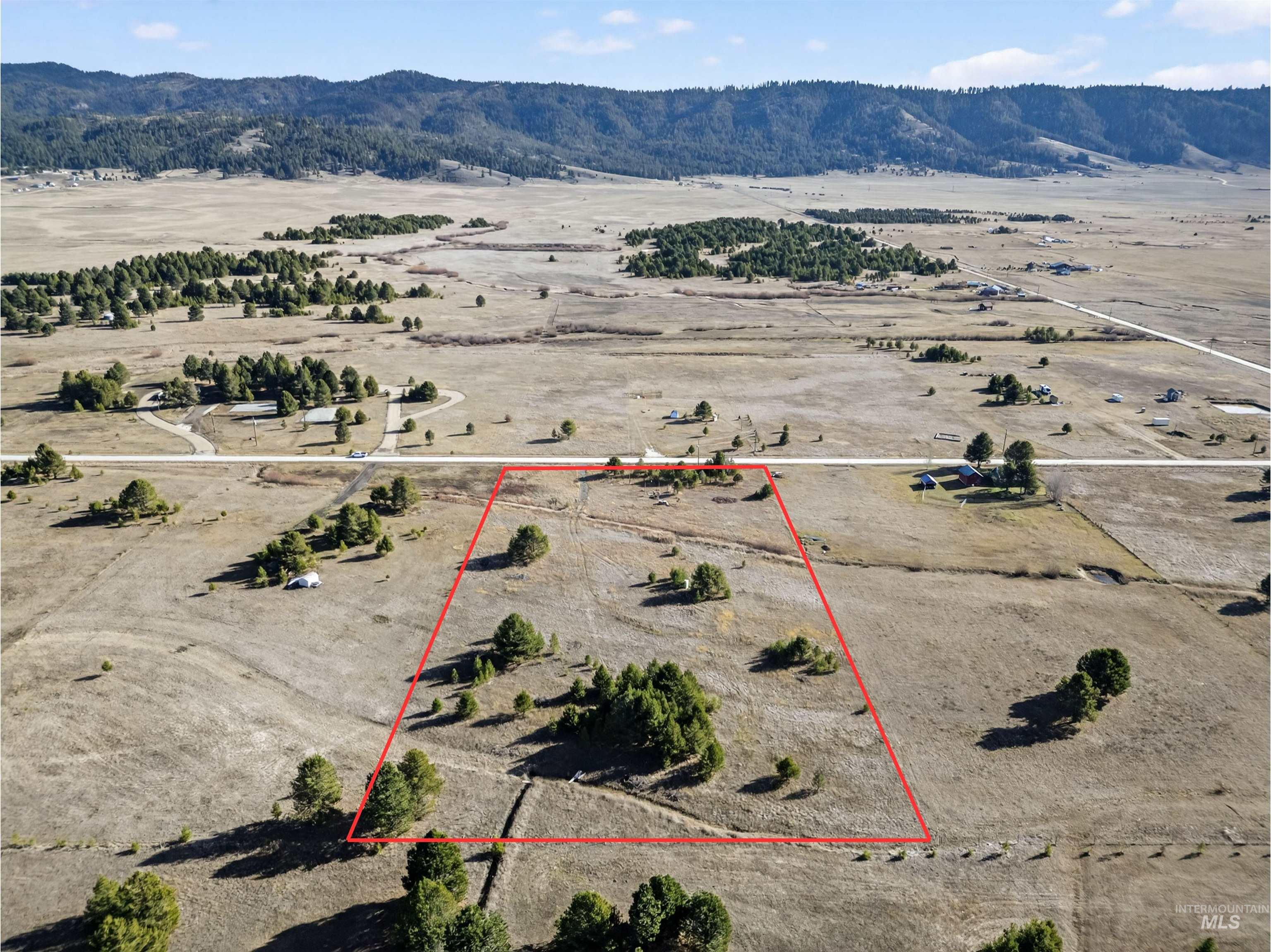 10201 Packsaddle Rd Property Photo 22