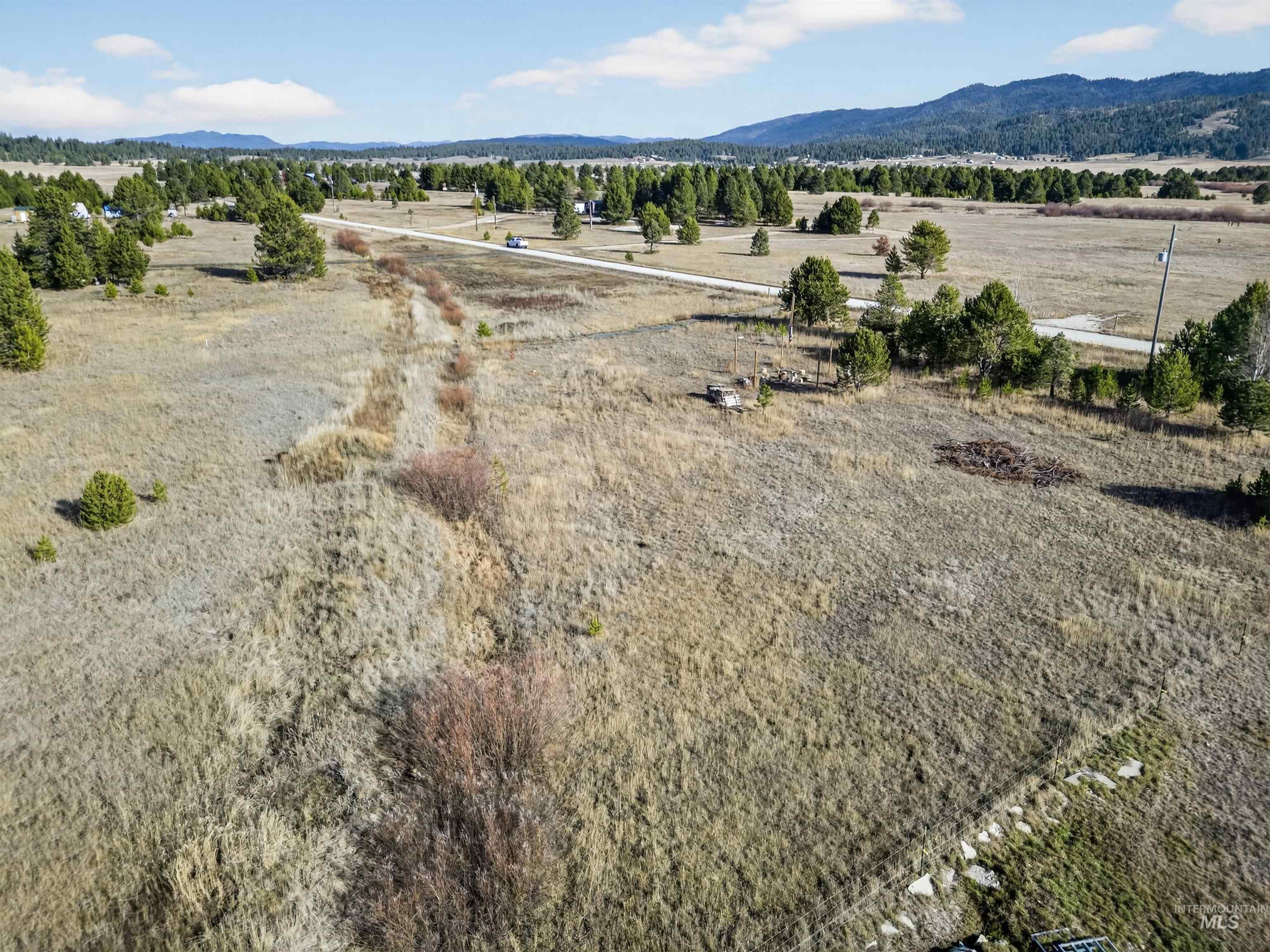 10201 Packsaddle Rd Property Photo 28