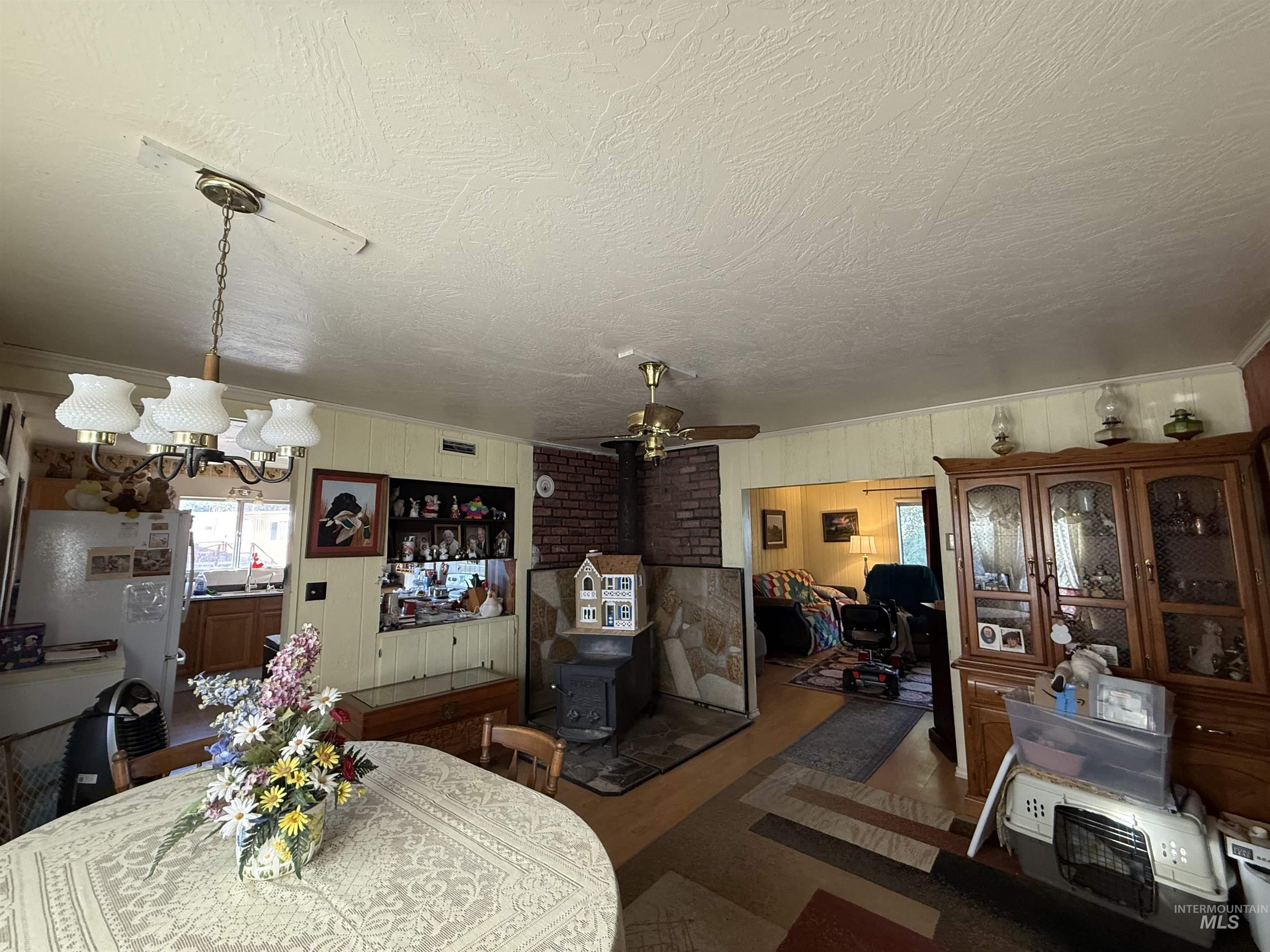 19241 Homedale Rd Property Photo 23