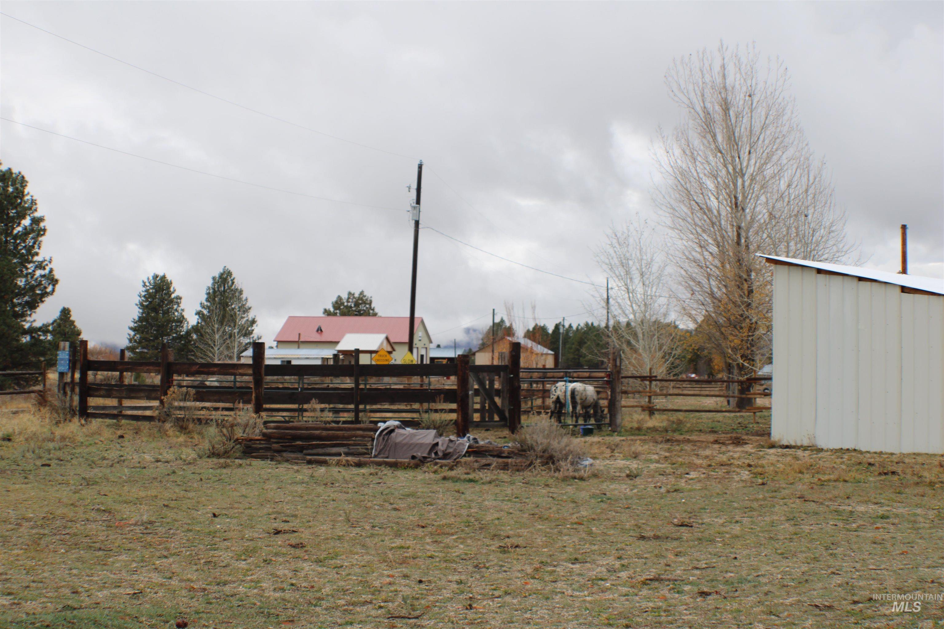 200 E Prairie Road Property Photo 6