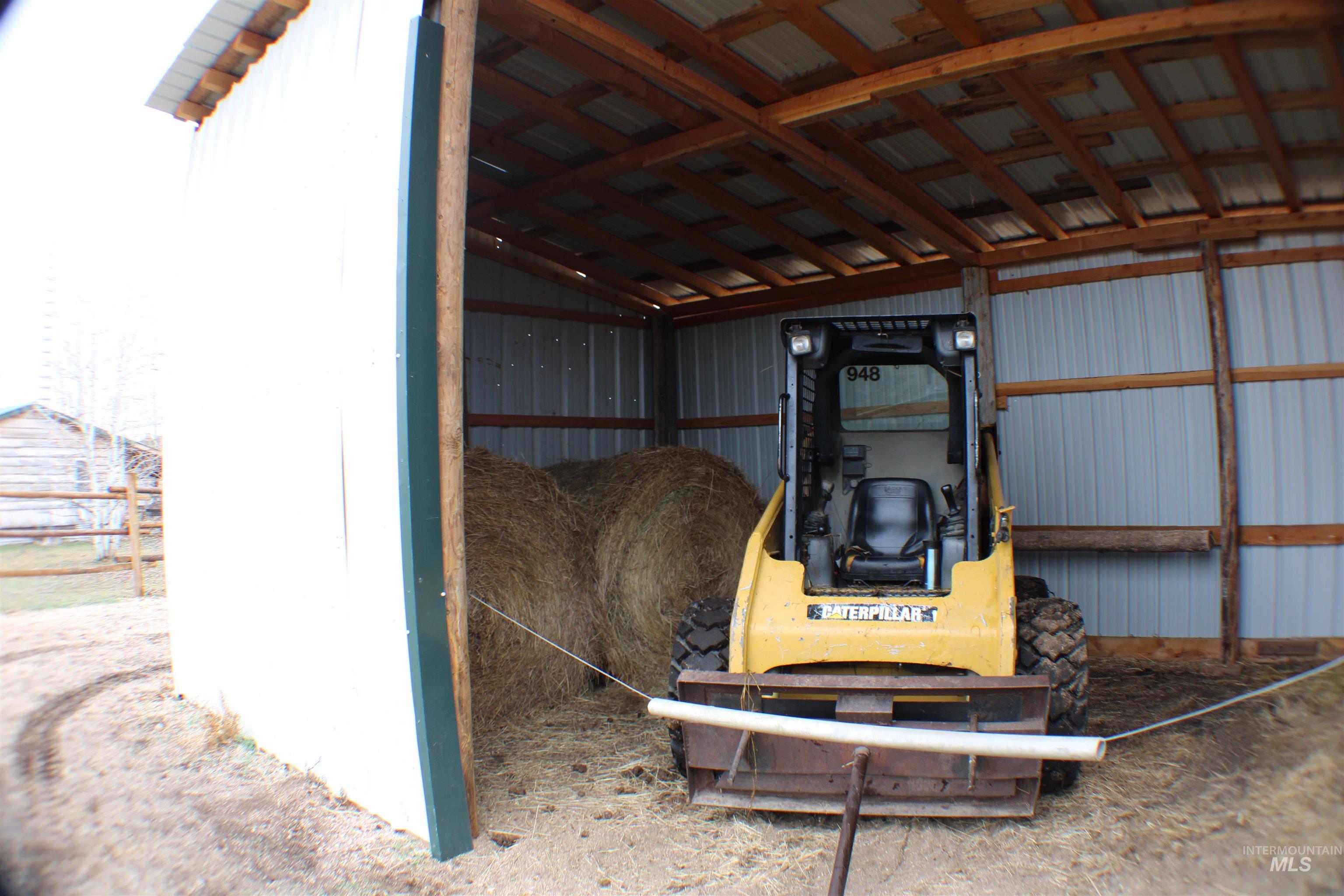 200 E Prairie Road Property Photo 7