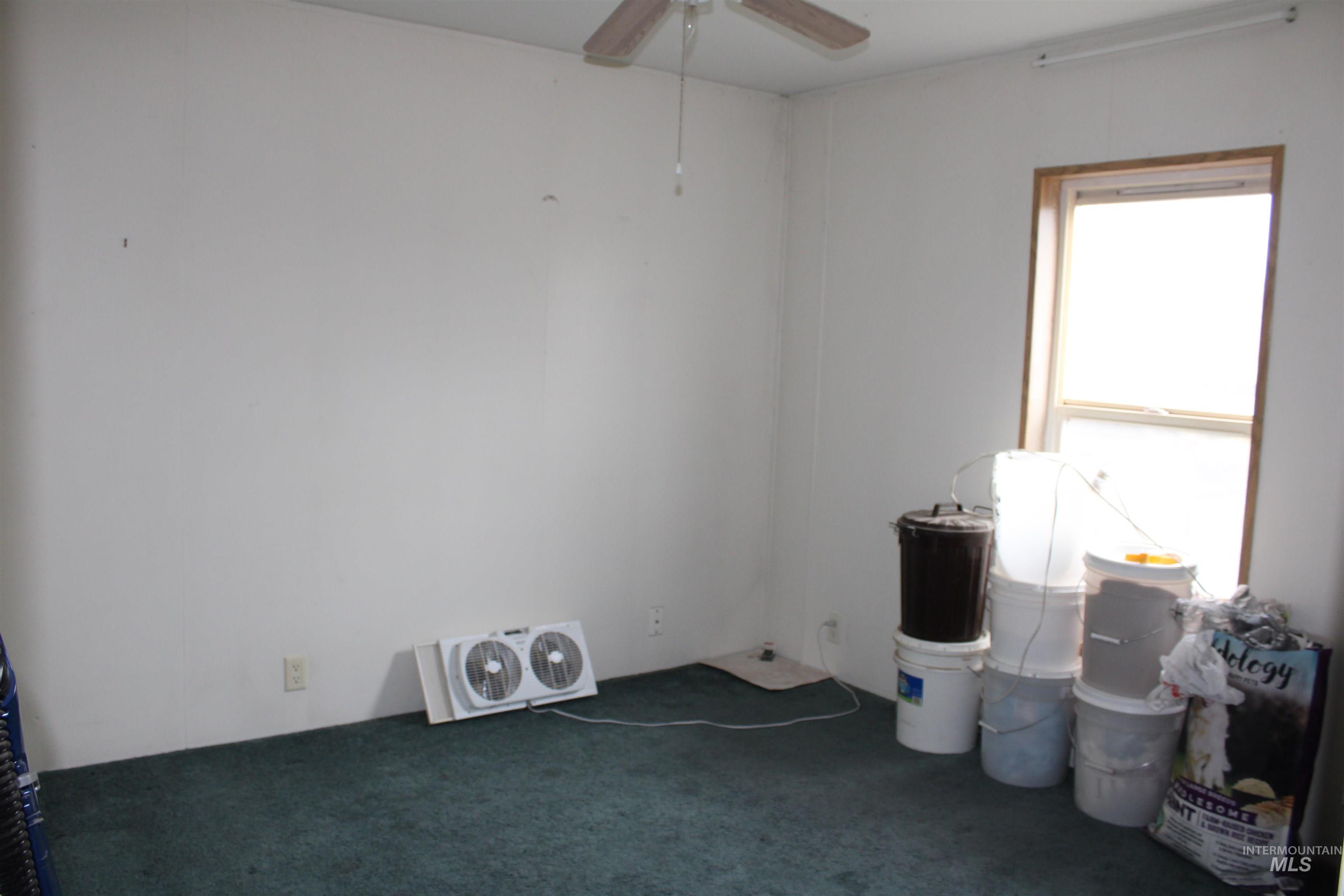 200 E Prairie Road Property Photo 15