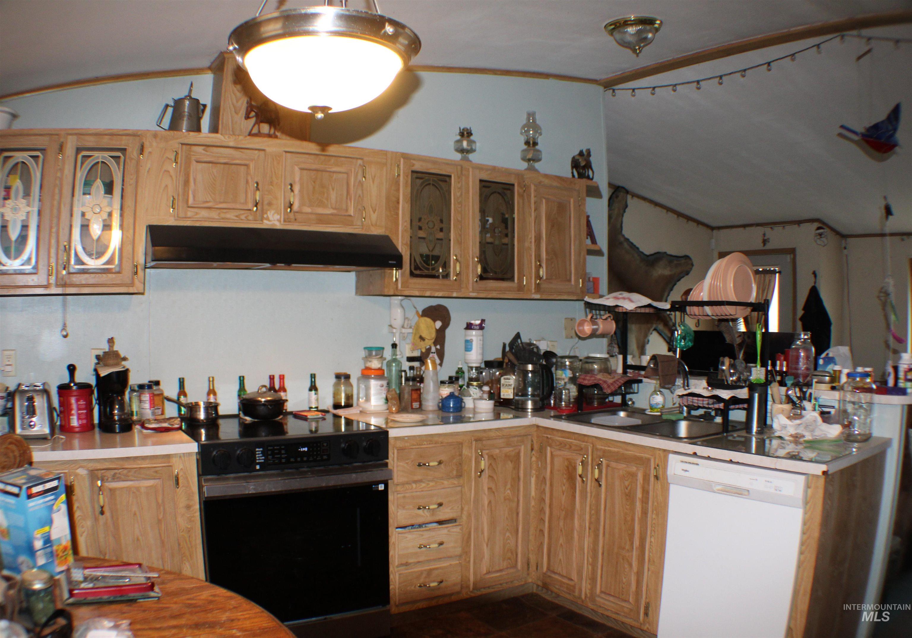 200 E Prairie Road Property Photo 24
