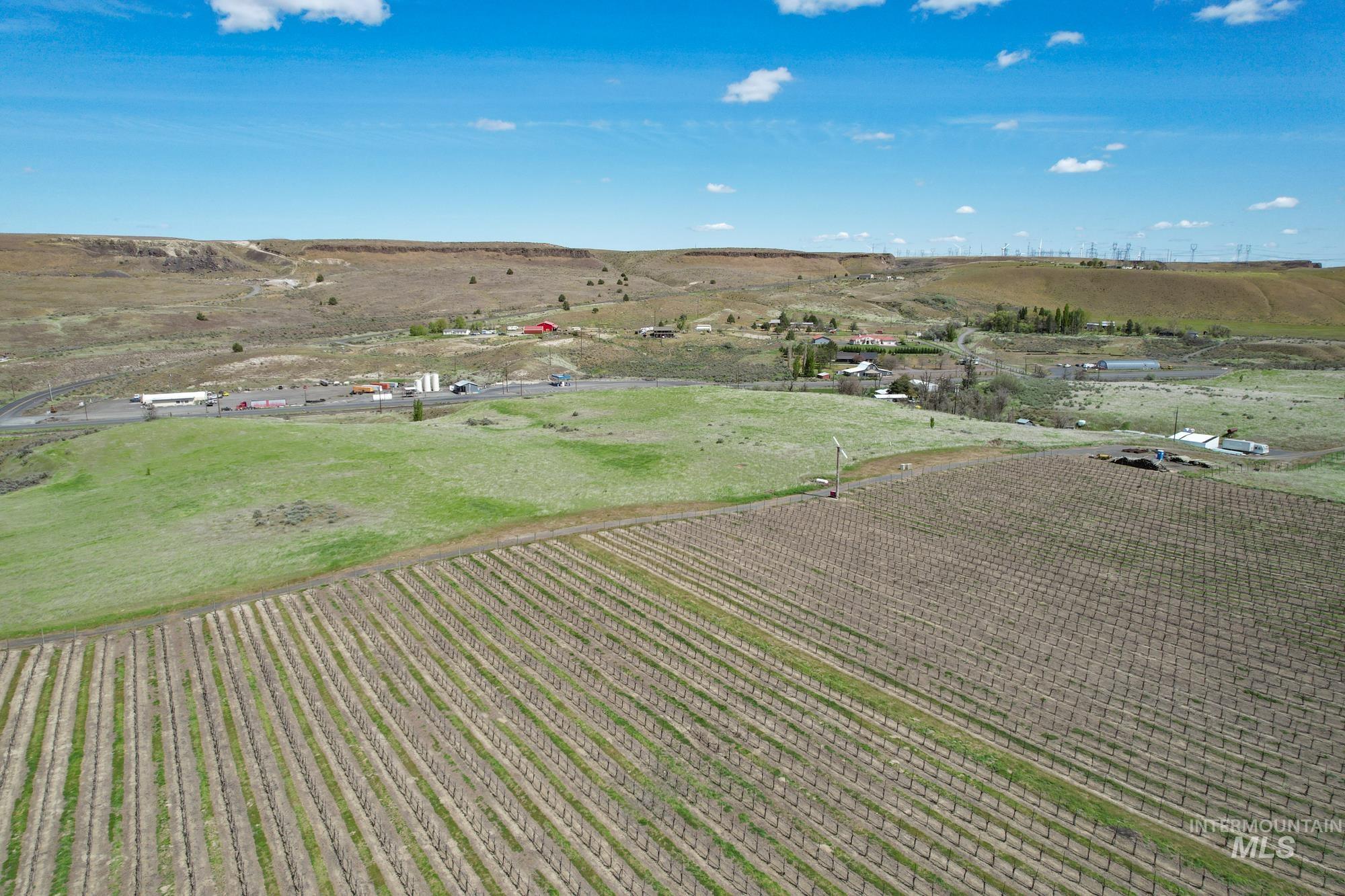 73809 Rattlesnake Road Property Photo 8