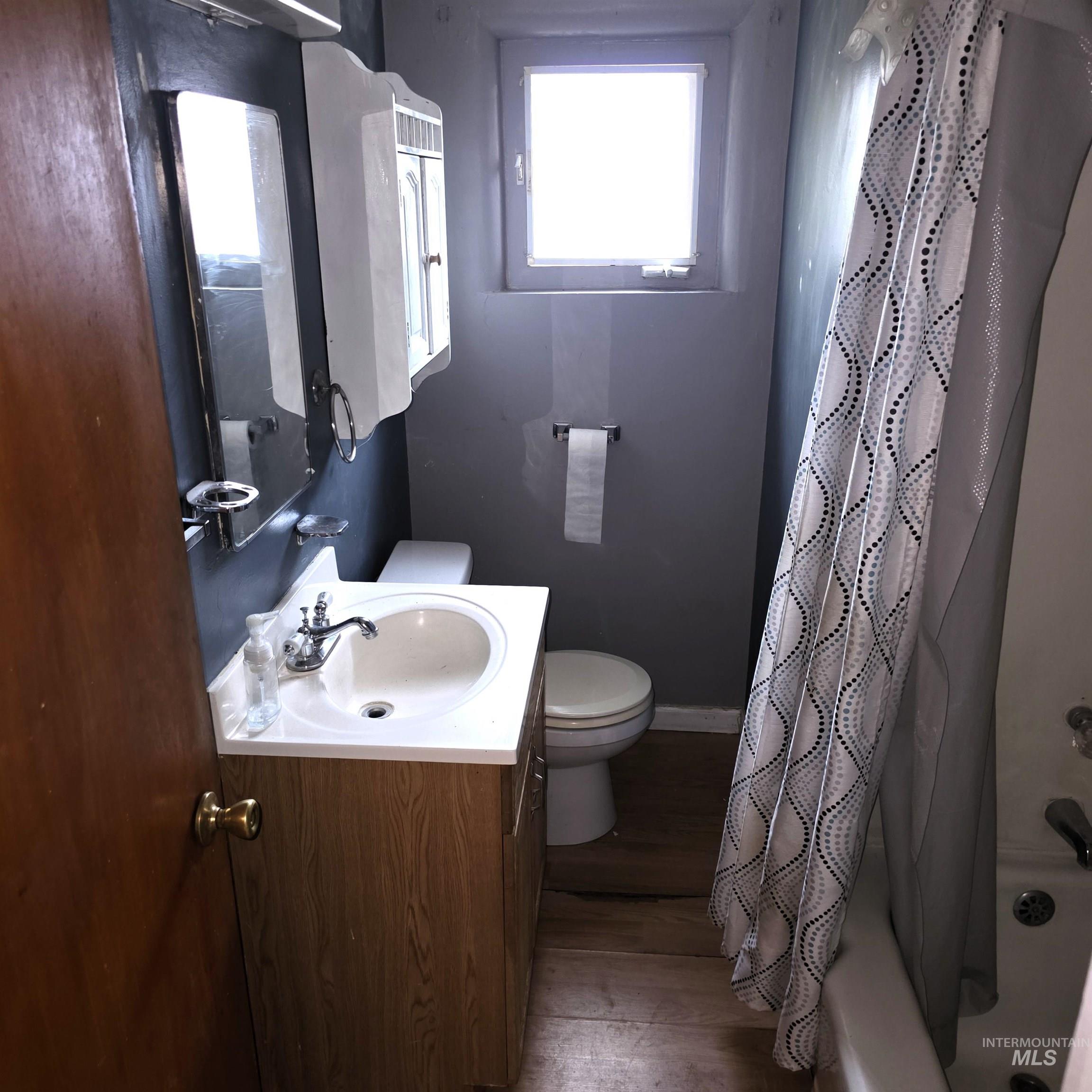 935 Preston Ave Property Photo 16