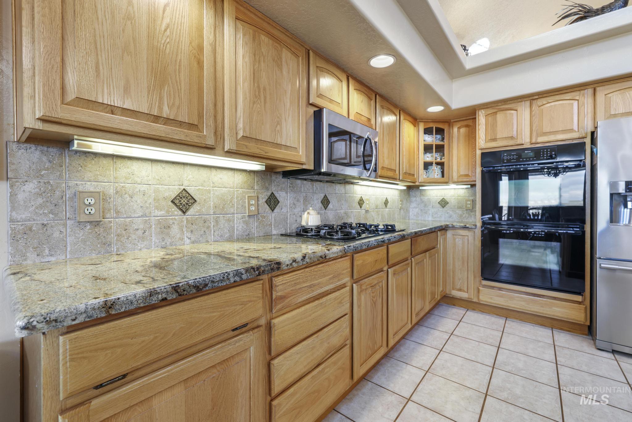2224 E 4400 N Property Photo 19