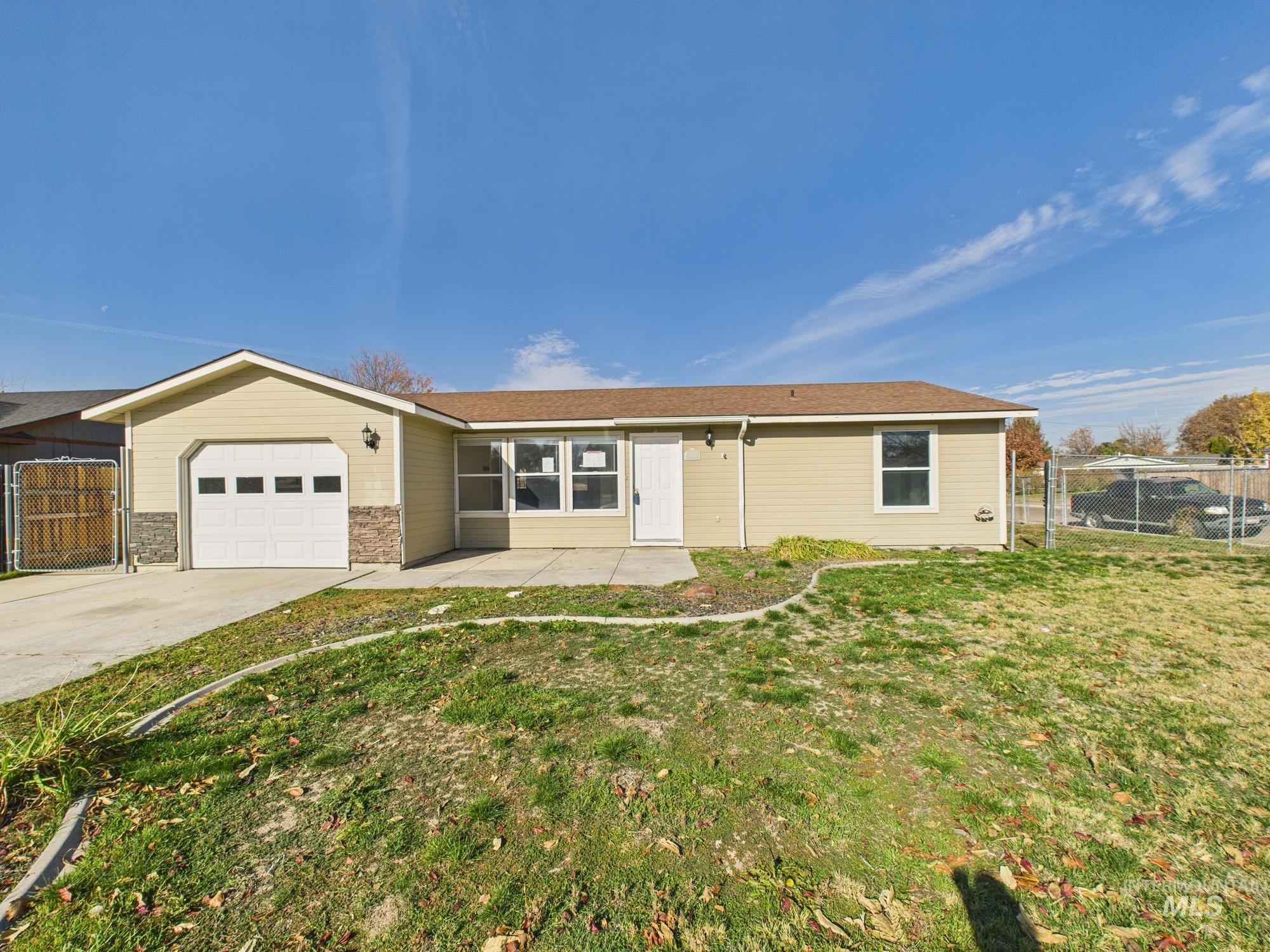 1427 Missoula Way Property Photo 1