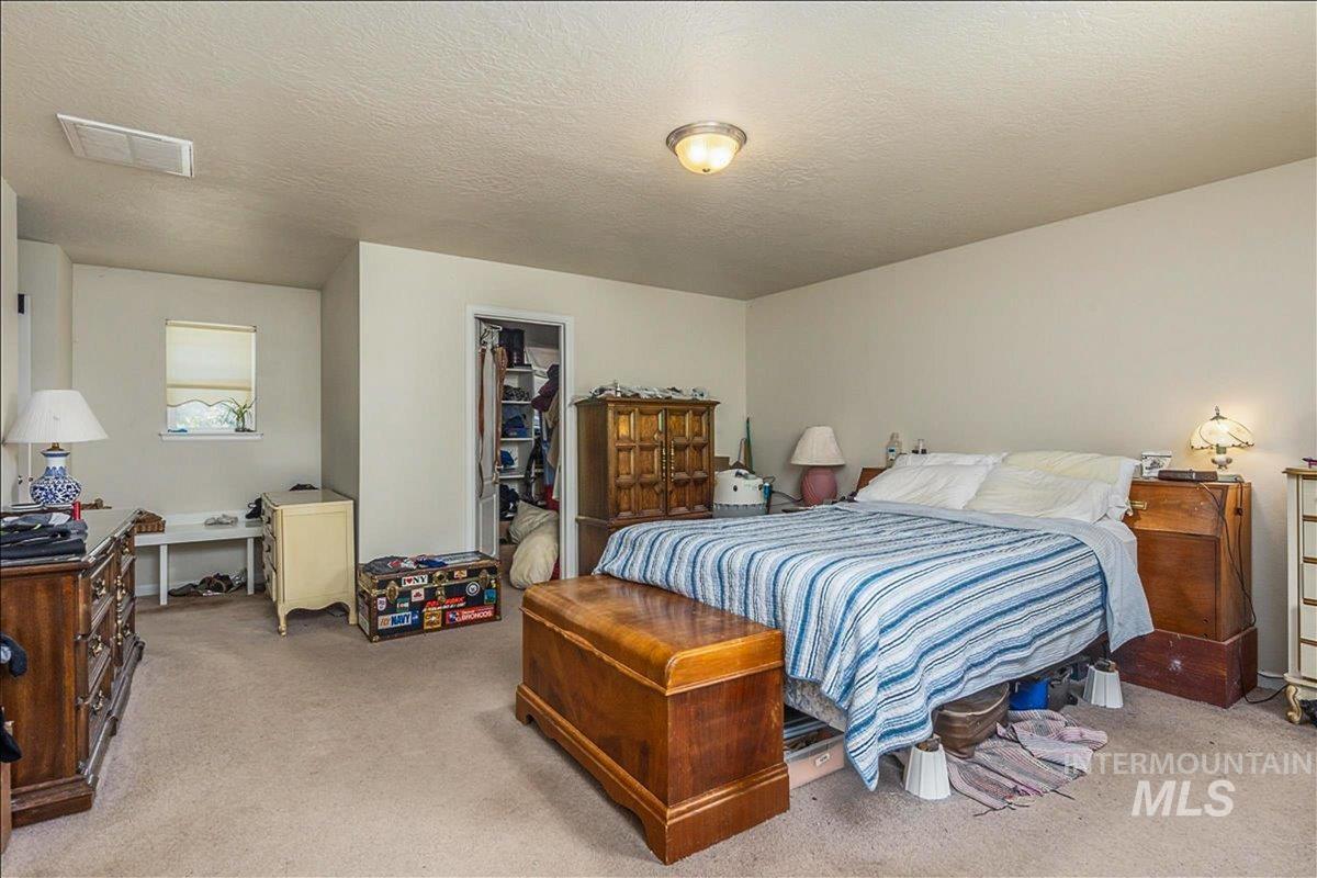 915 N Glen Aspen Property Photo 14
