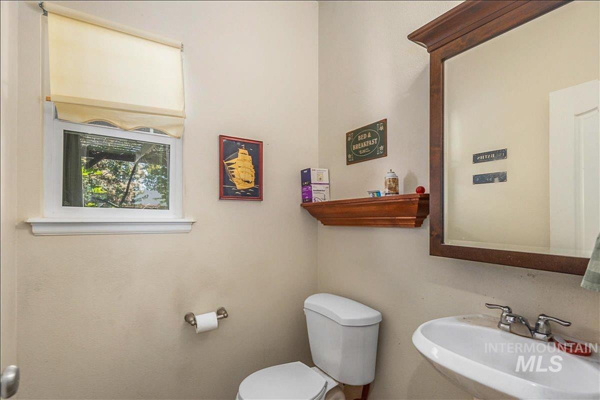 915 N Glen Aspen Property Photo 34
