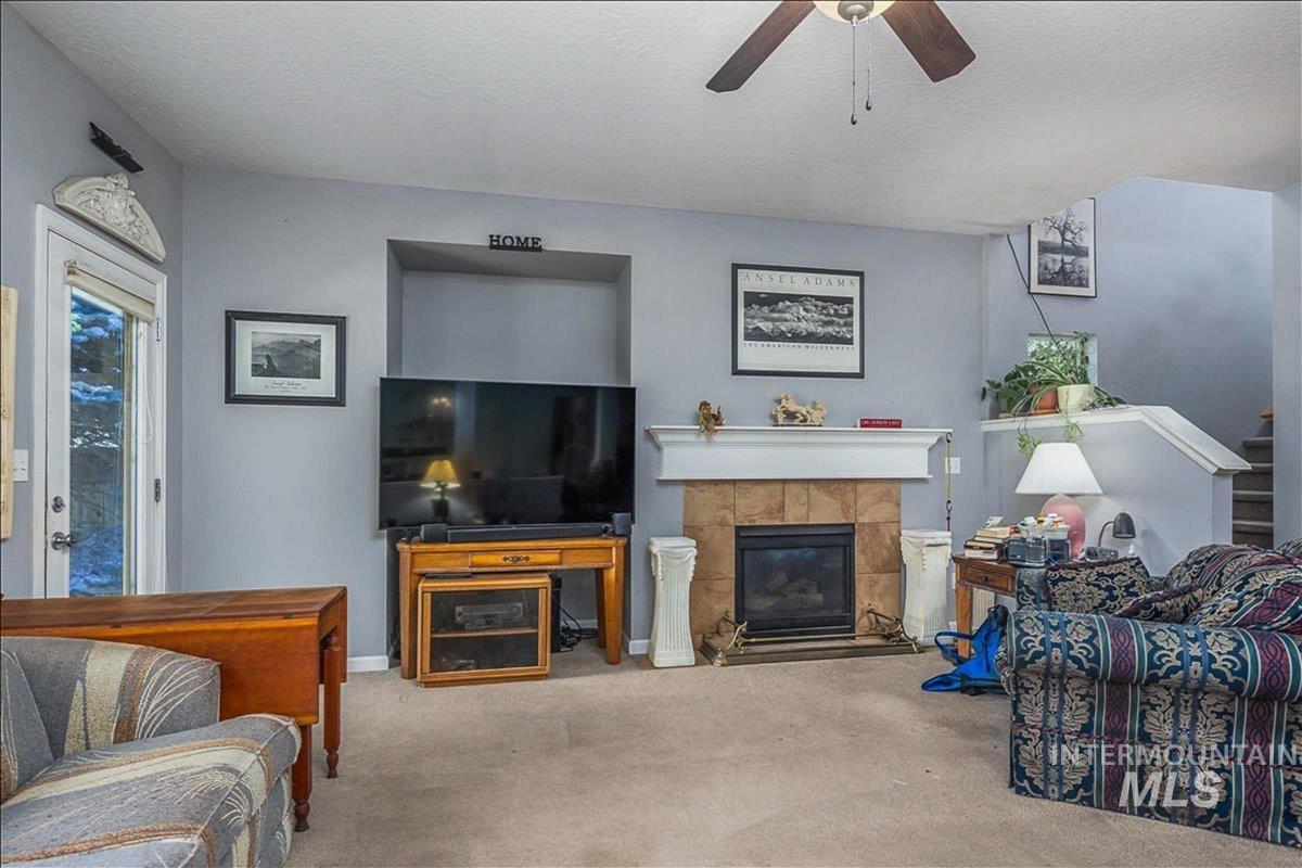 915 N Glen Aspen Property Photo 42