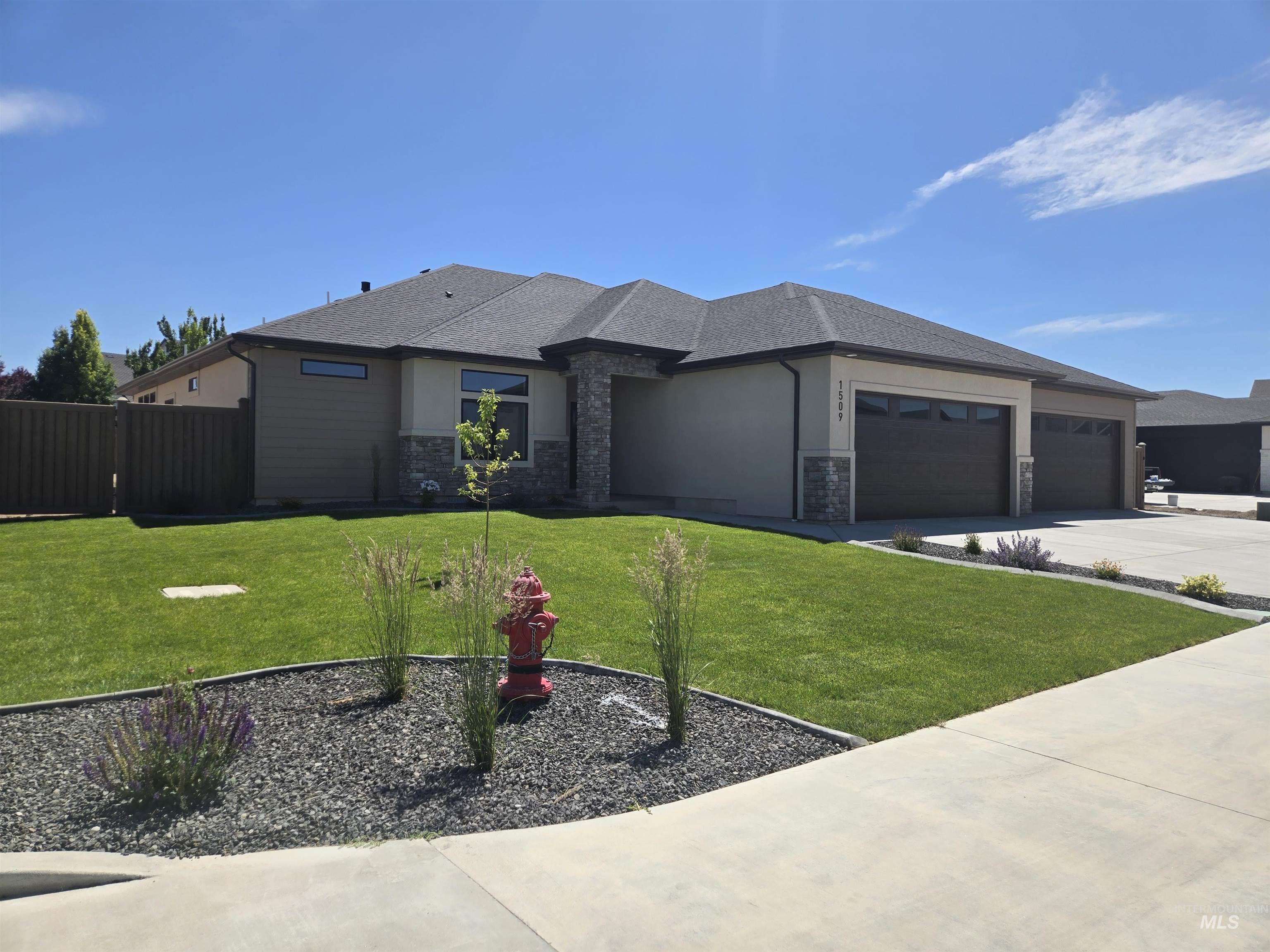 1509 Mountain View Drive Property Photo 3