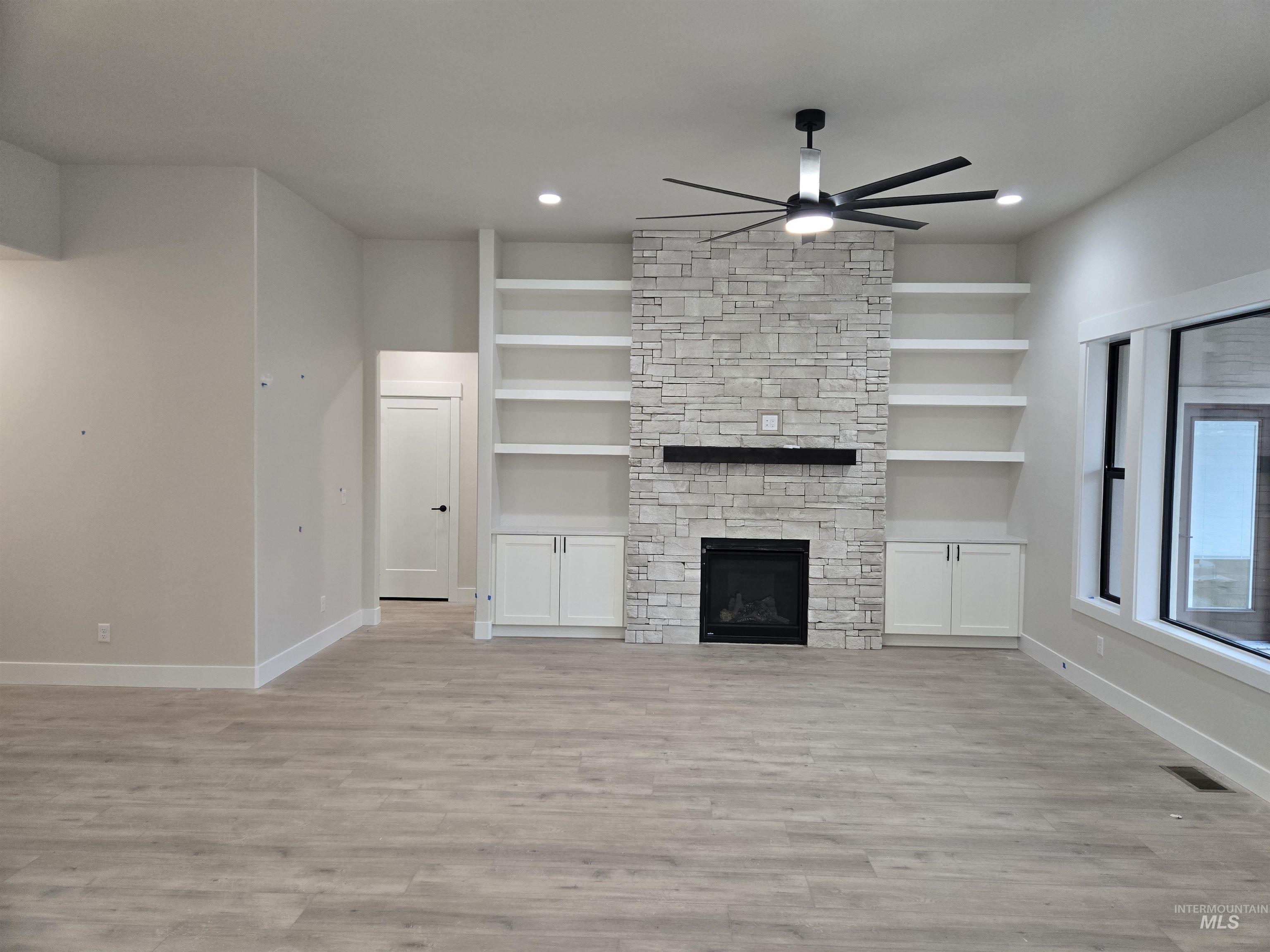 1509 Mountain View Drive Property Photo 5