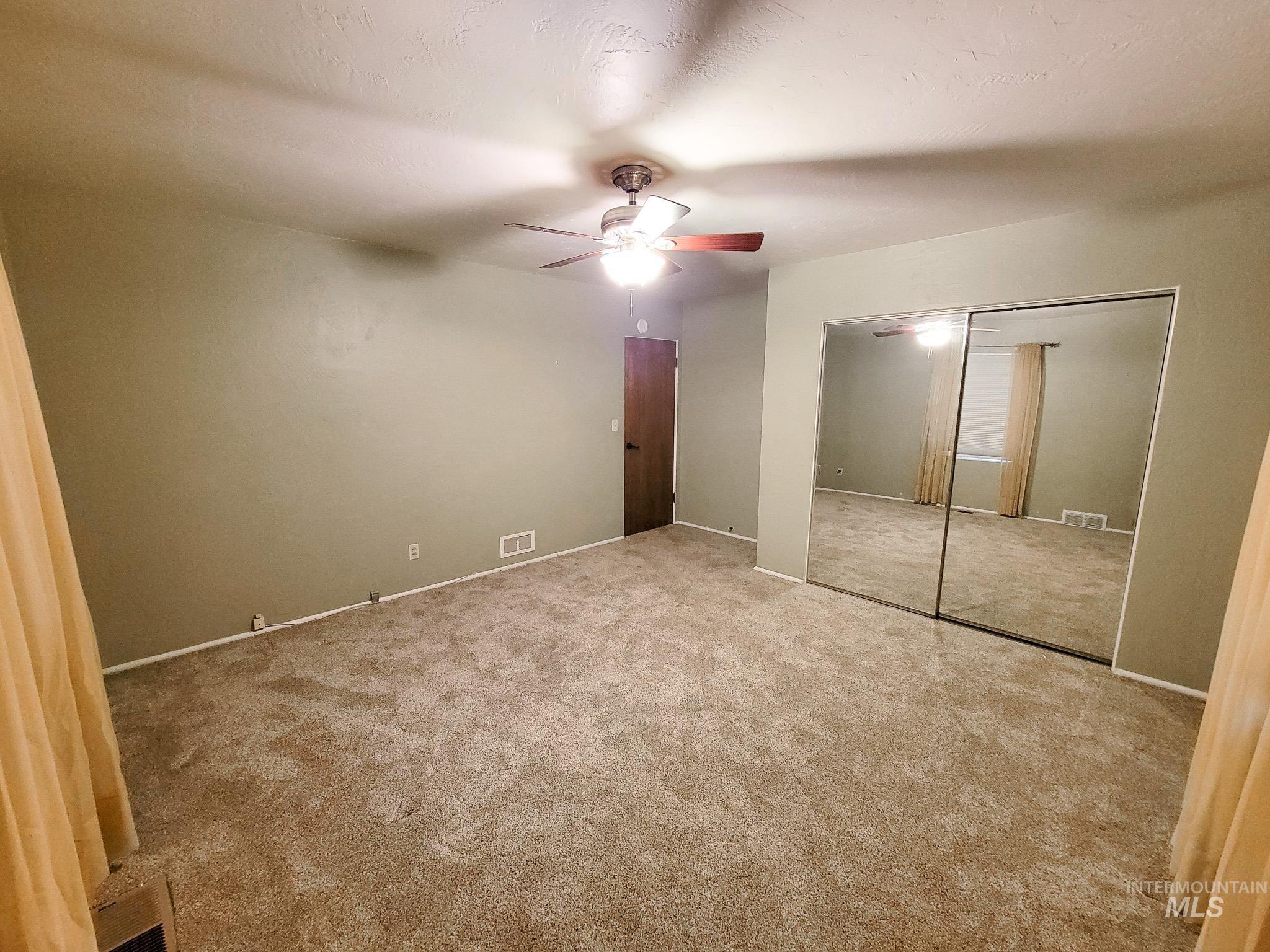 618 Highland Property Photo 14