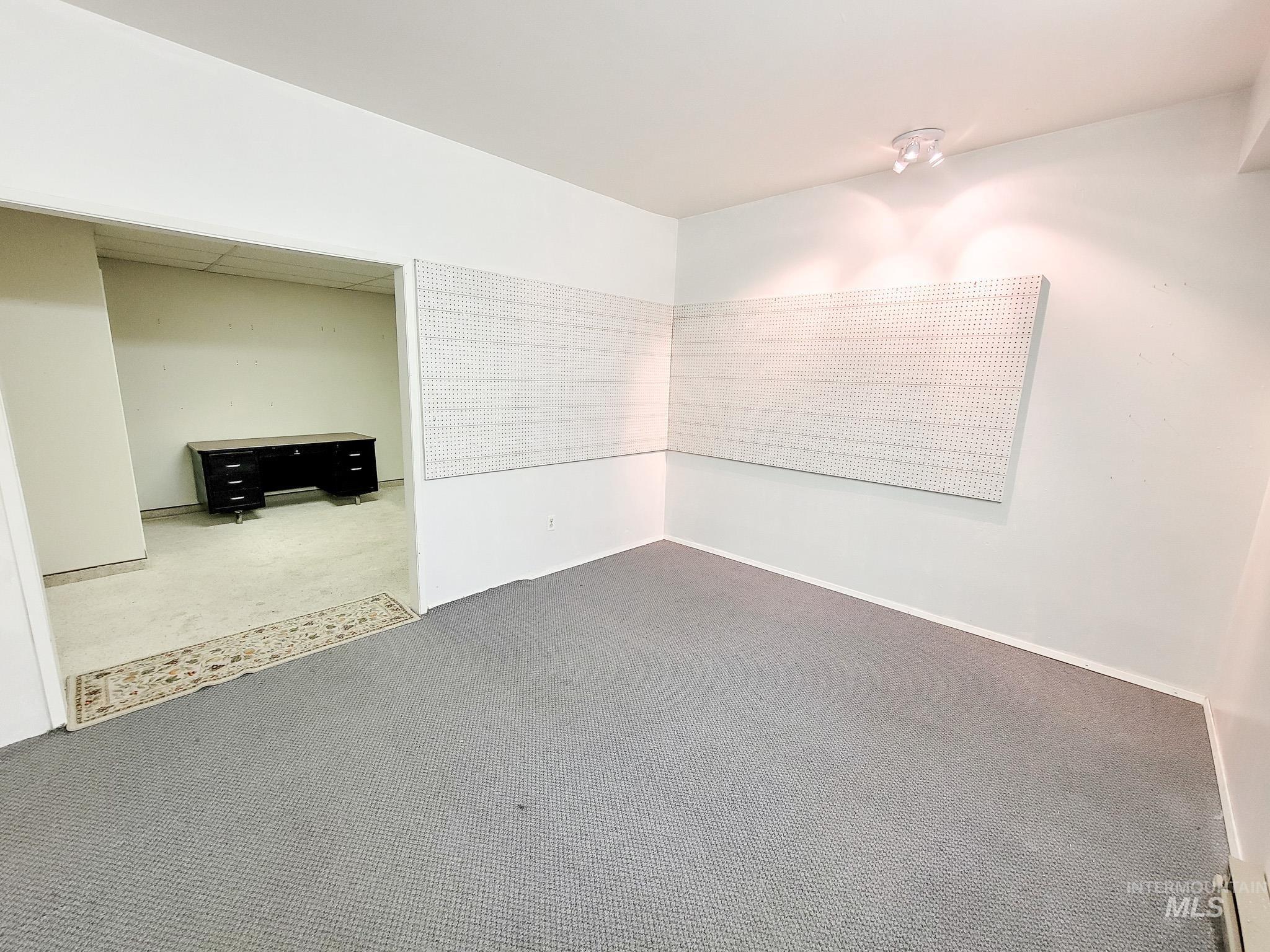 618 Highland Property Photo 27