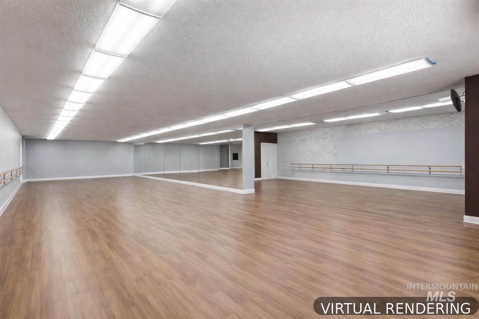1328 Overland Ave Property Photo 4
