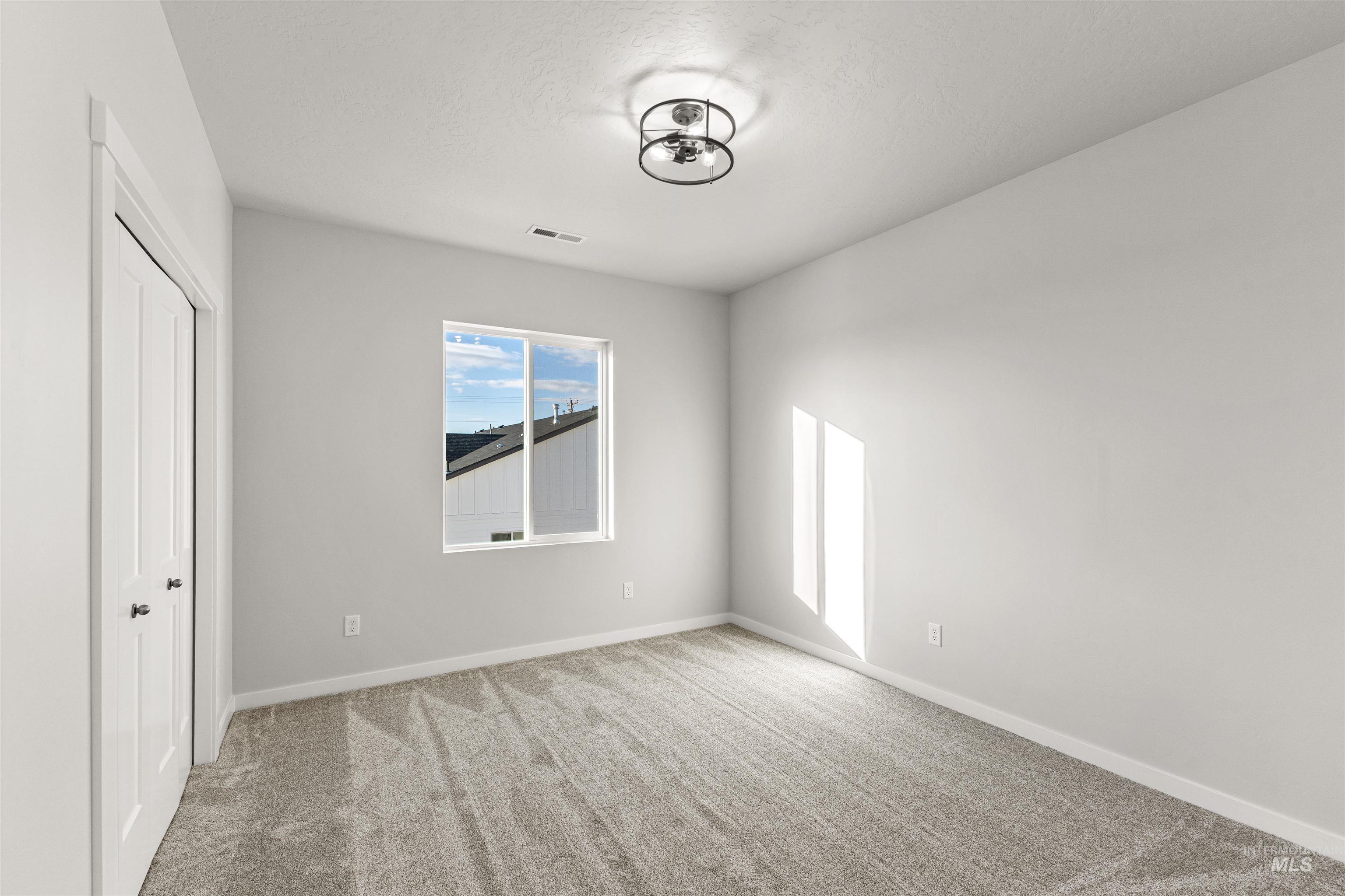 5503 W Yarnell St Property Photo 34