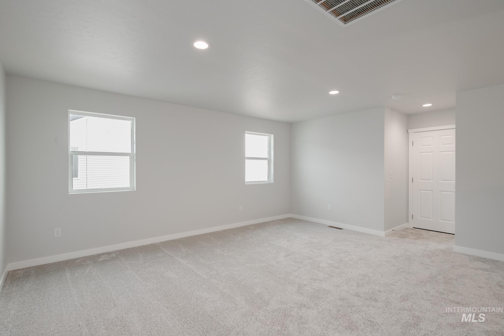 2502 W Fallon Lp Property Photo 16