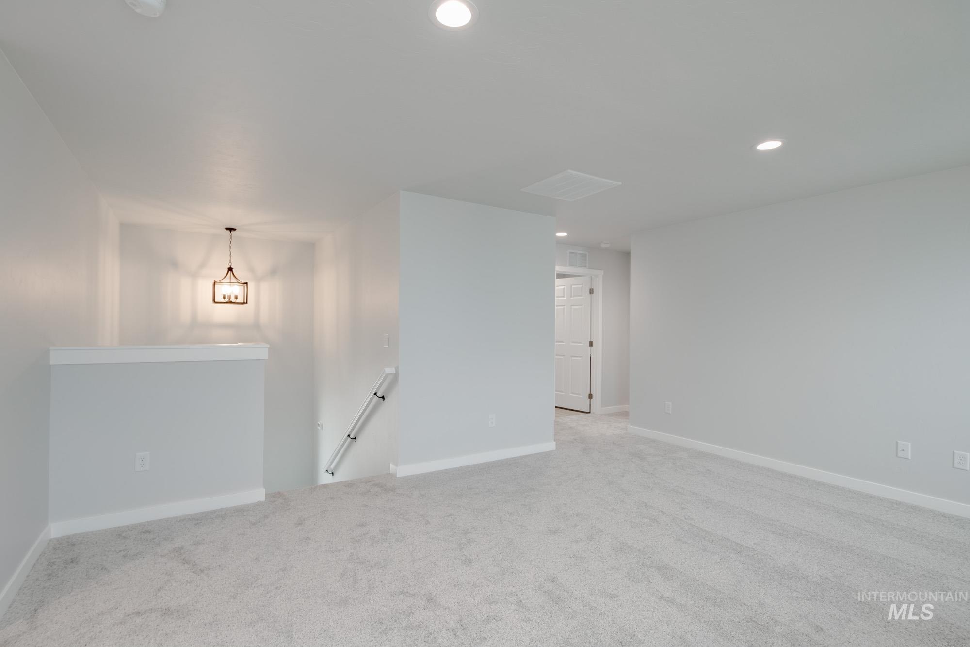 2502 W Fallon Lp Property Photo 17