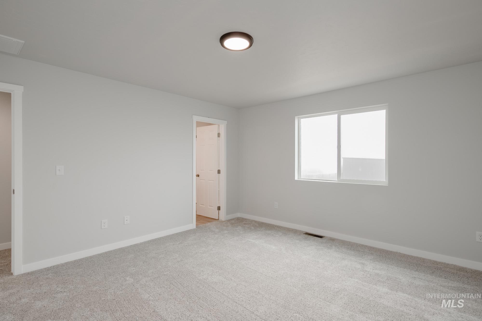 2502 W Fallon Lp Property Photo 18