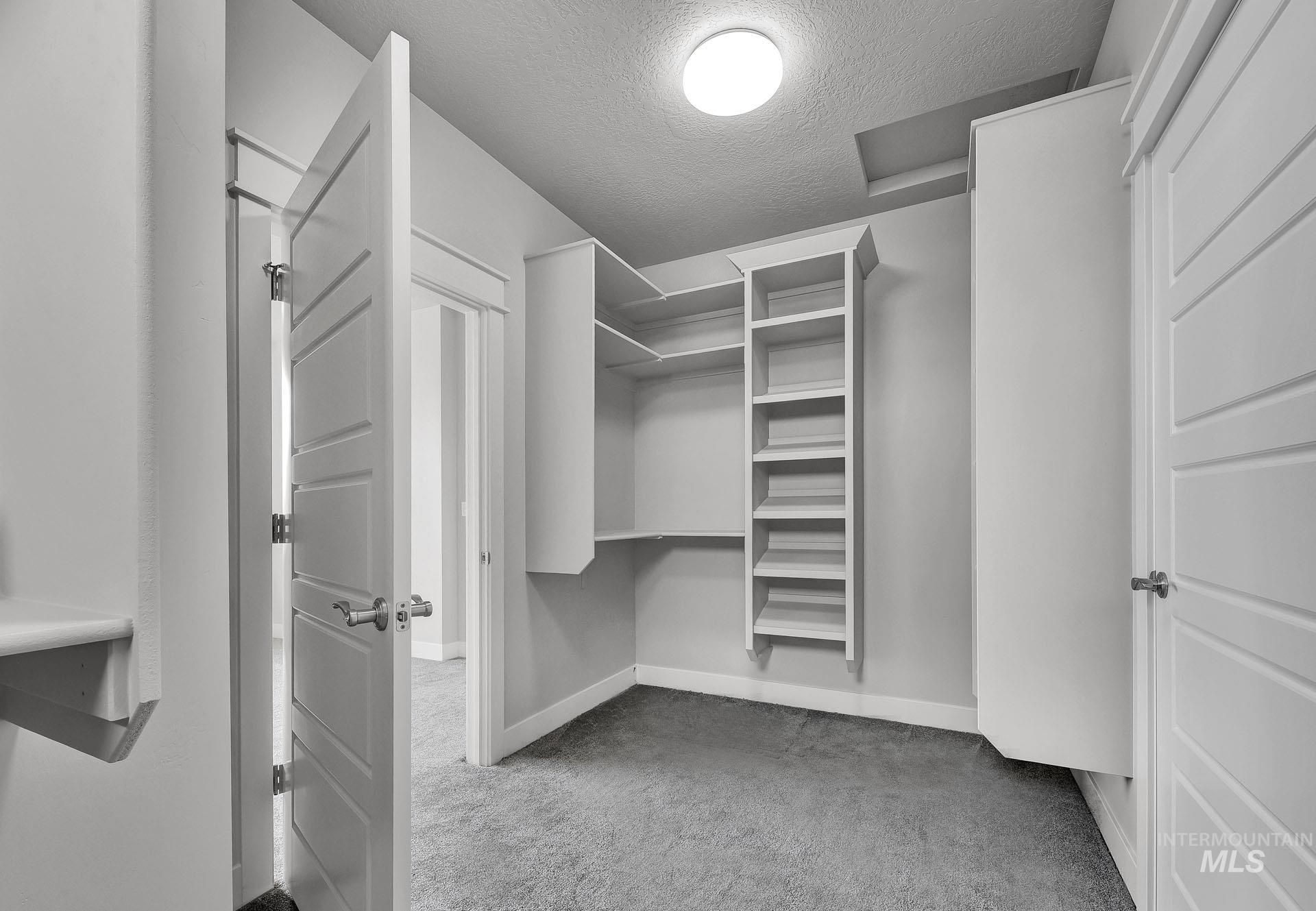 1183 W Recess Way Property Photo 7