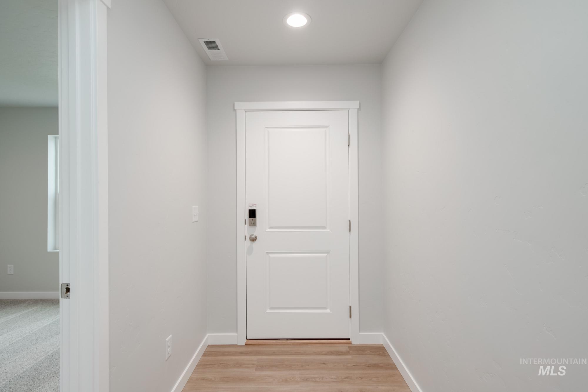1494 Long Pond St Property Photo 3