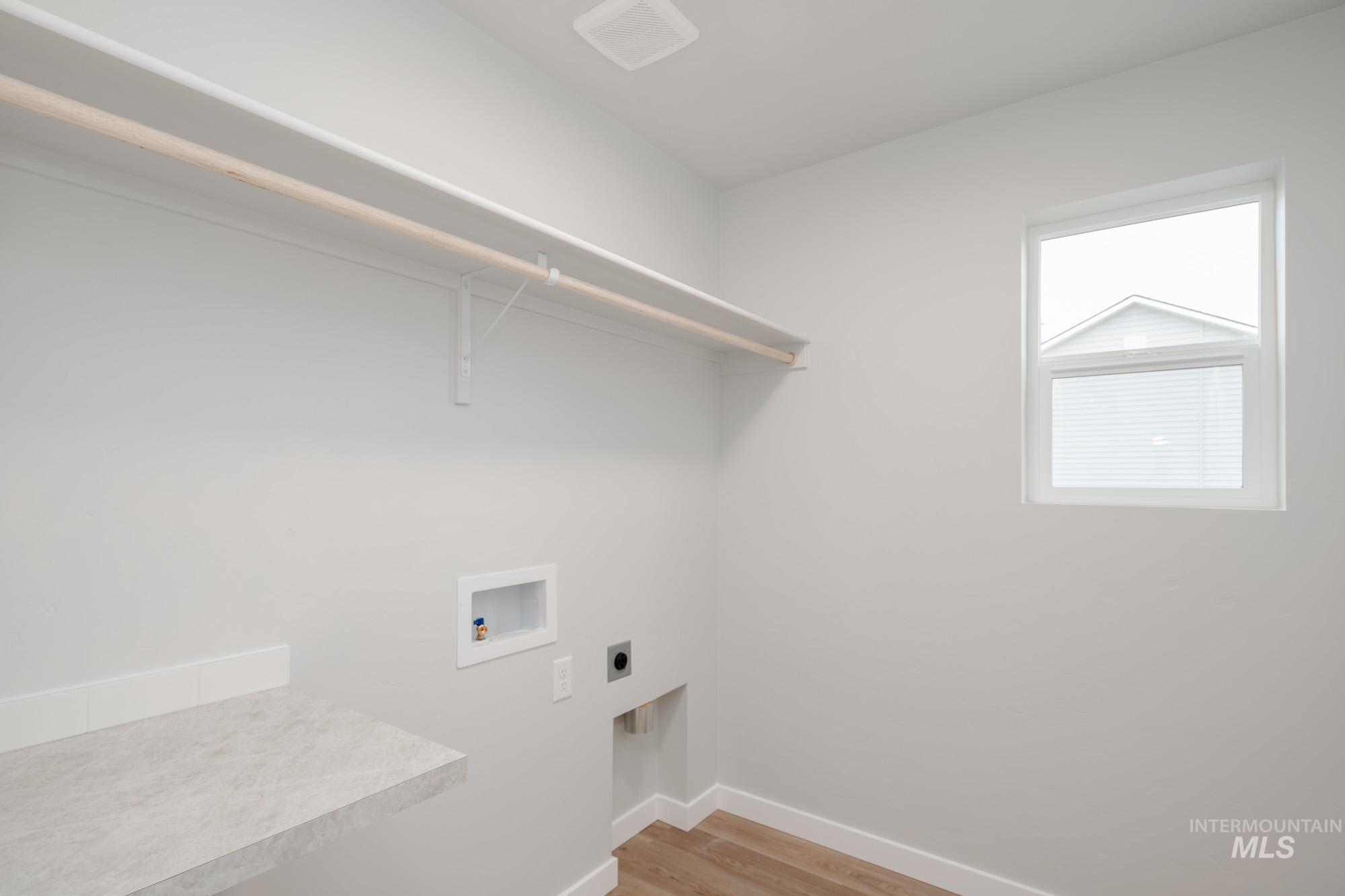 1494 Long Pond St Property Photo 21
