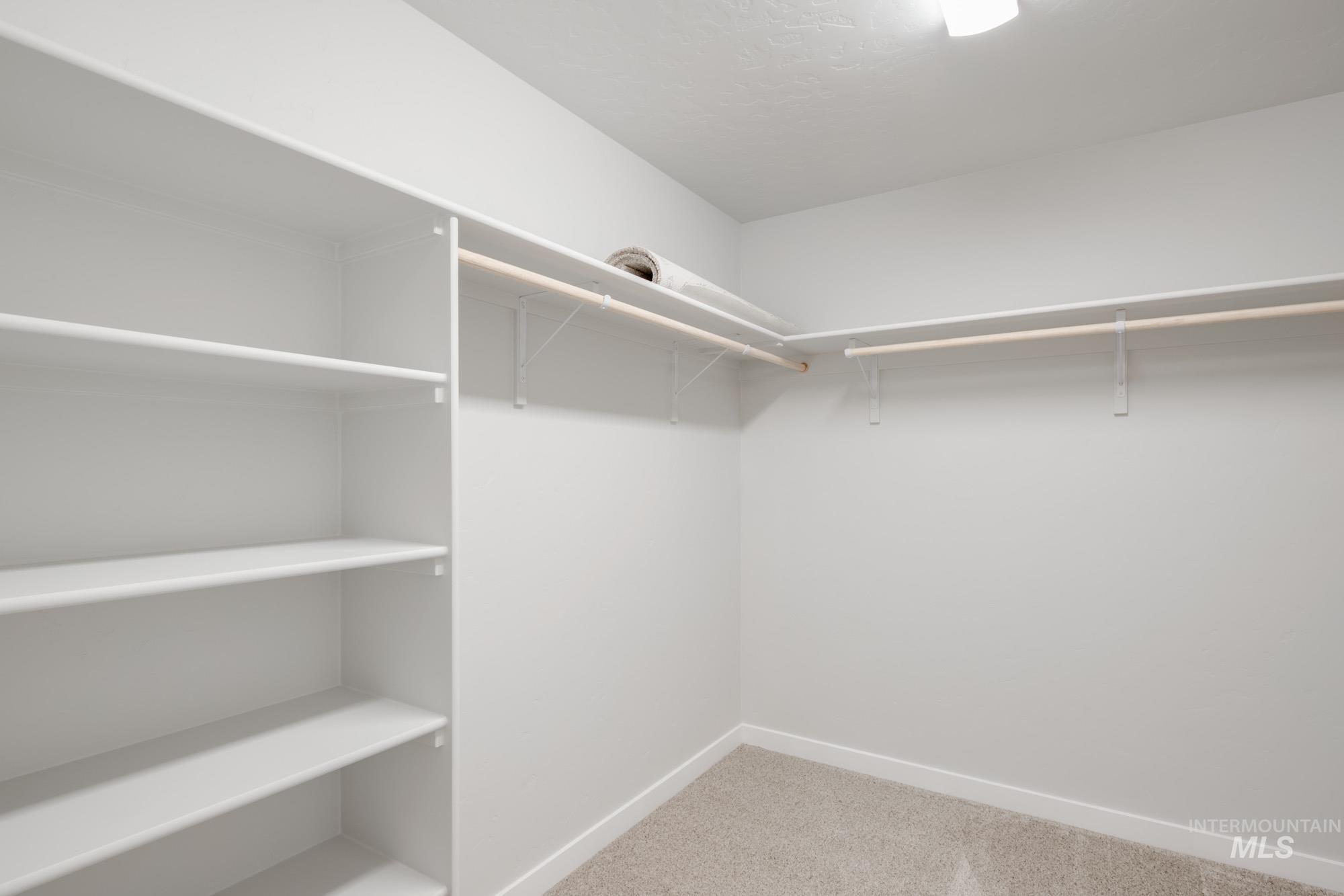 1494 Long Pond St Property Photo 24